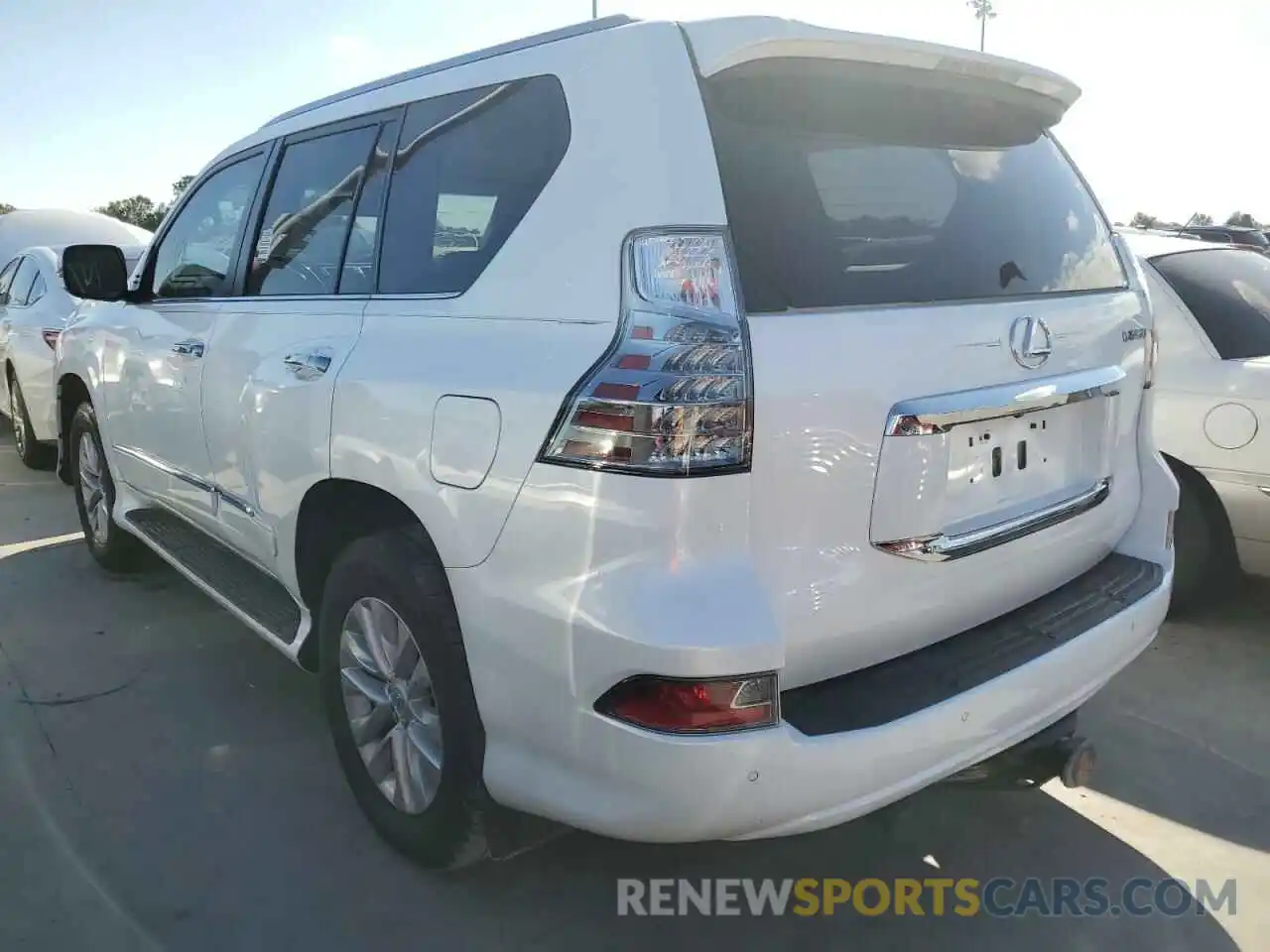 3 Фотография поврежденного автомобиля JTJBM7FX5K5235460 LEXUS GX 2019