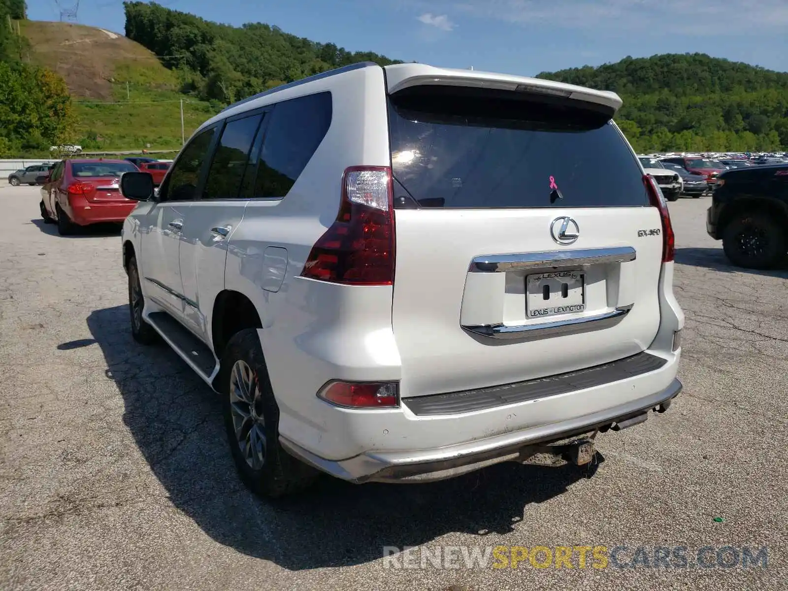 3 Photograph of a damaged car JTJBM7FX5K5237192 LEXUS GX 2019