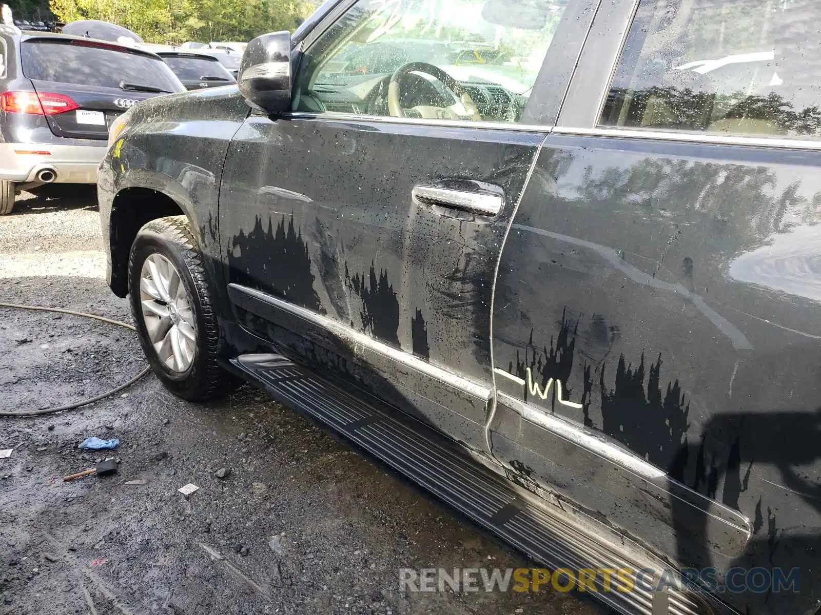 9 Photograph of a damaged car JTJBM7FX6K5216495 LEXUS GX 2019