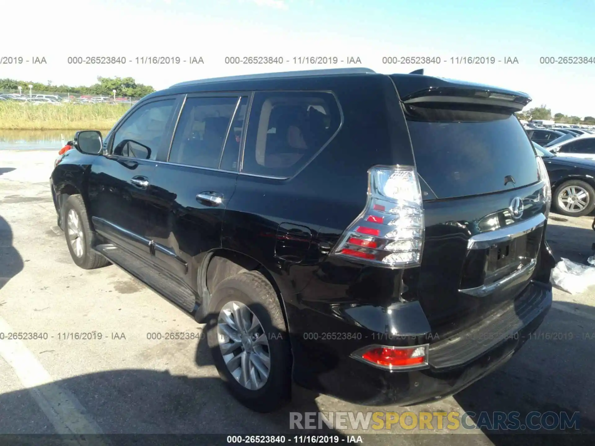 3 Фотография поврежденного автомобиля JTJBM7FX6K5224449 LEXUS GX 2019