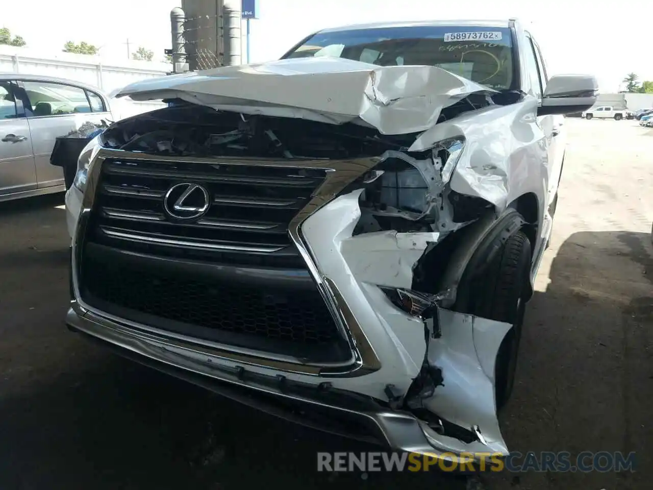 9 Photograph of a damaged car JTJBM7FX6K5225942 LEXUS GX 2019