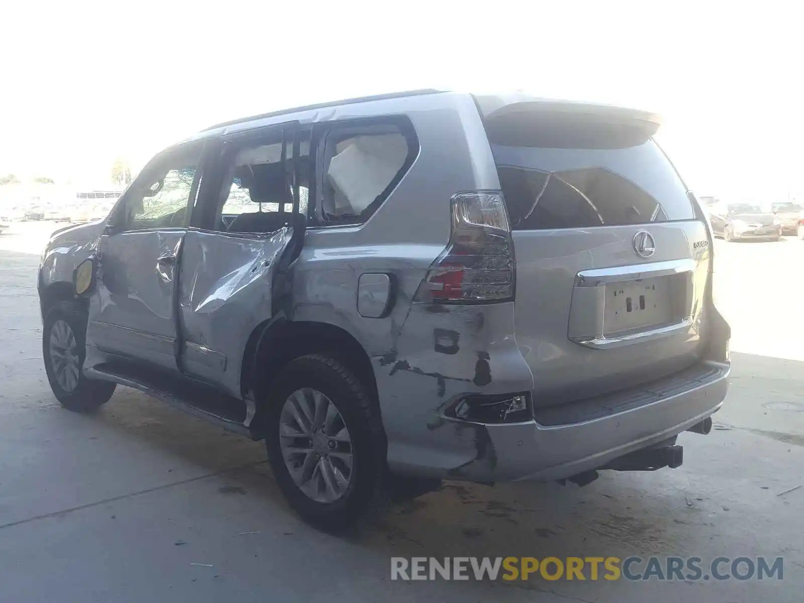 3 Photograph of a damaged car JTJBM7FX6K5229392 LEXUS GX 2019