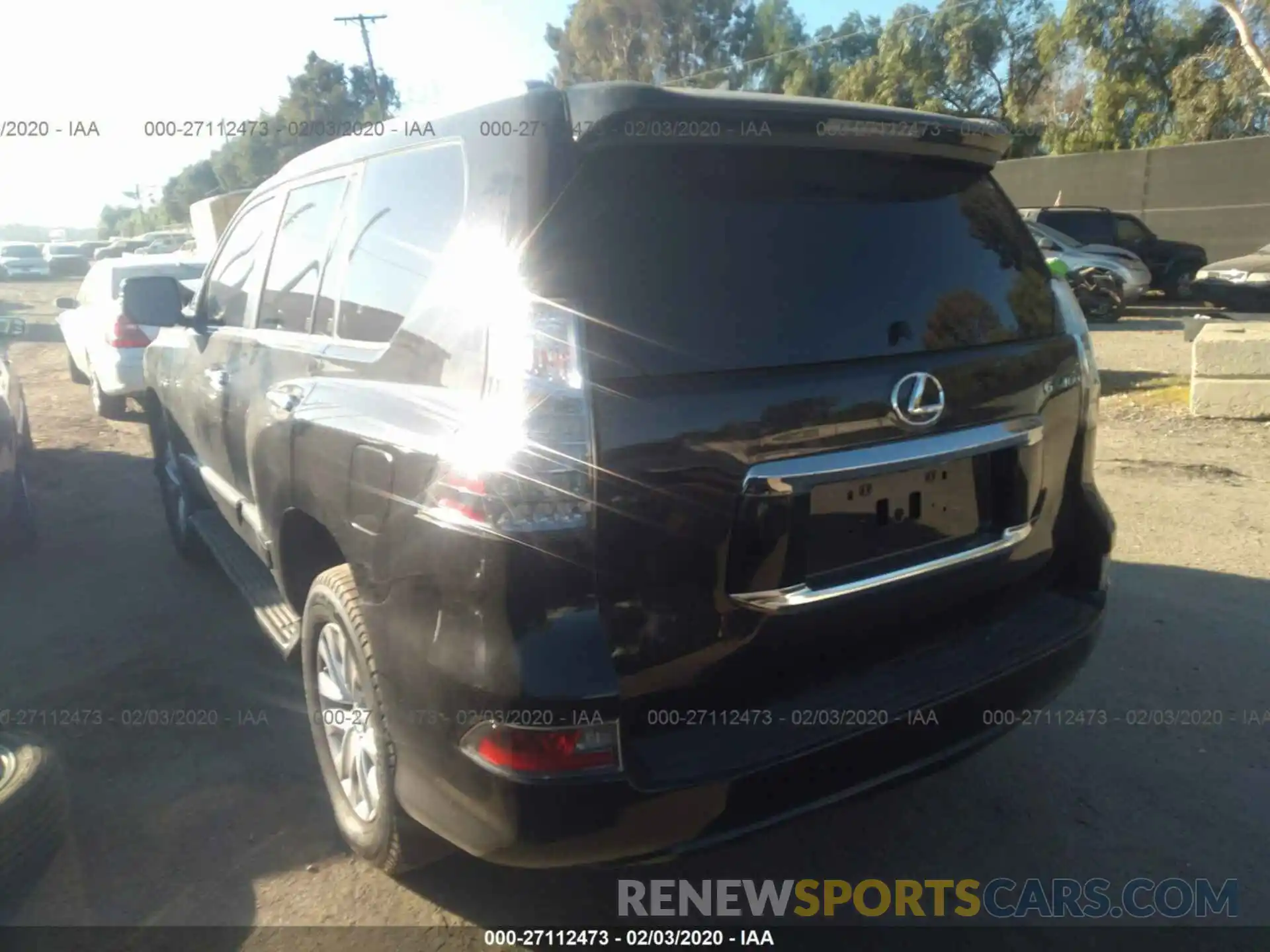 3 Photograph of a damaged car JTJBM7FX6K5230302 LEXUS GX 2019