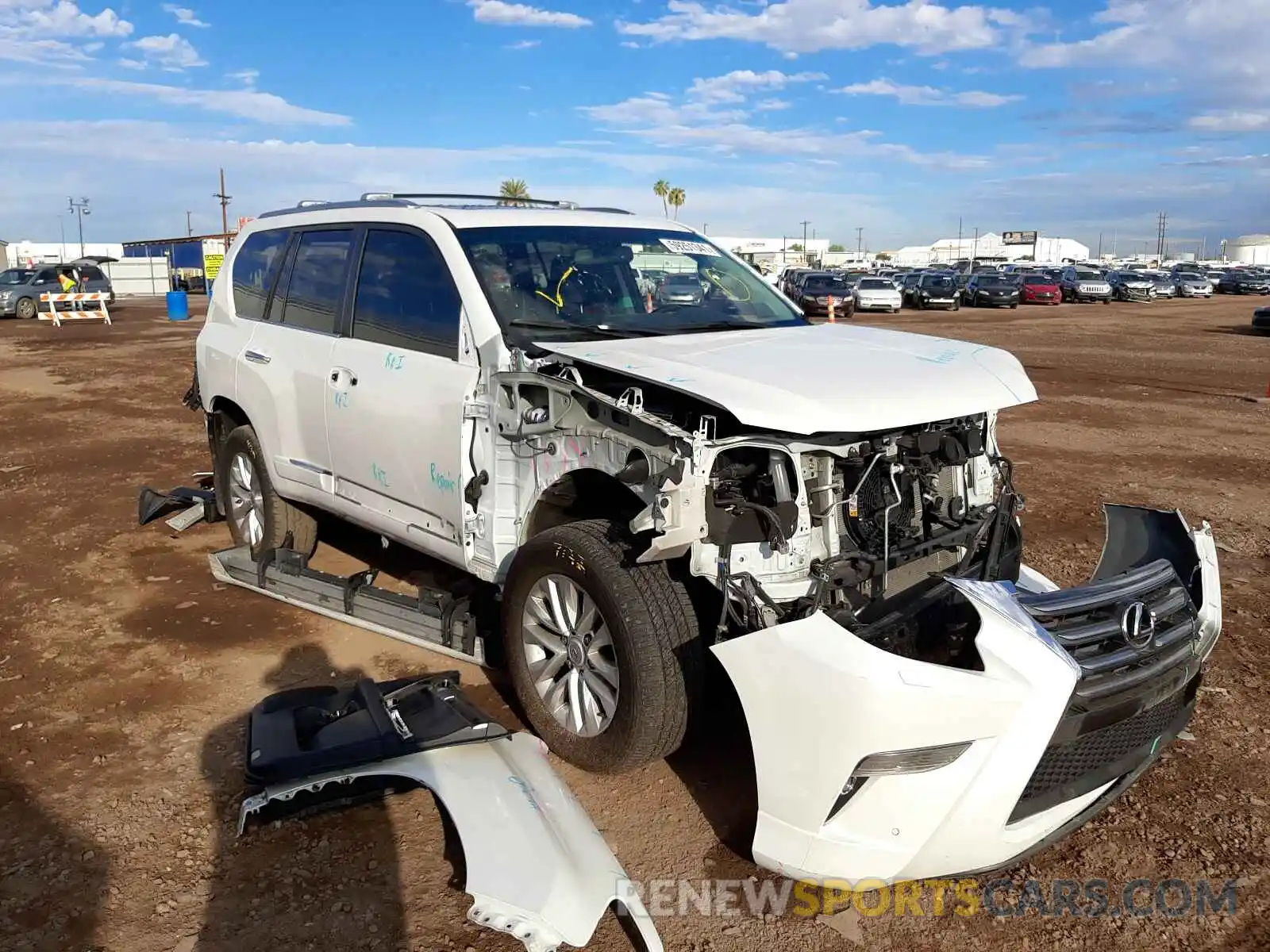 1 Photograph of a damaged car JTJBM7FX6K5232745 LEXUS GX 2019