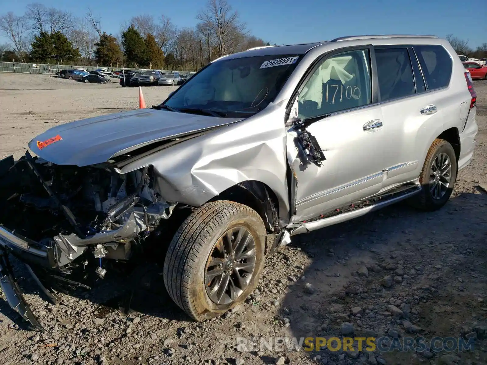 2 Photograph of a damaged car JTJBM7FX6K5239033 LEXUS GX 2019