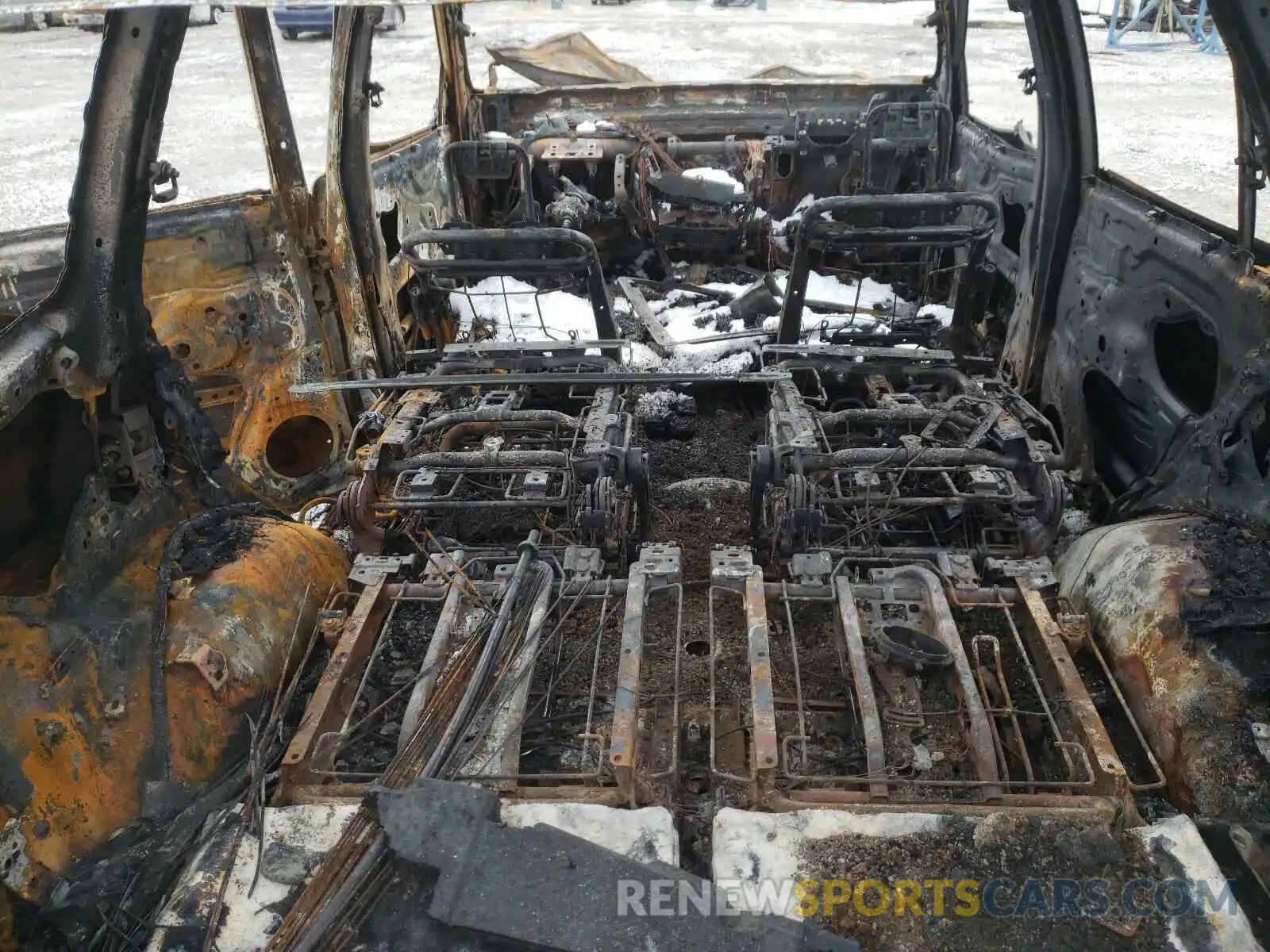 10 Photograph of a damaged car JTJBM7FX6K5239940 LEXUS GX 2019