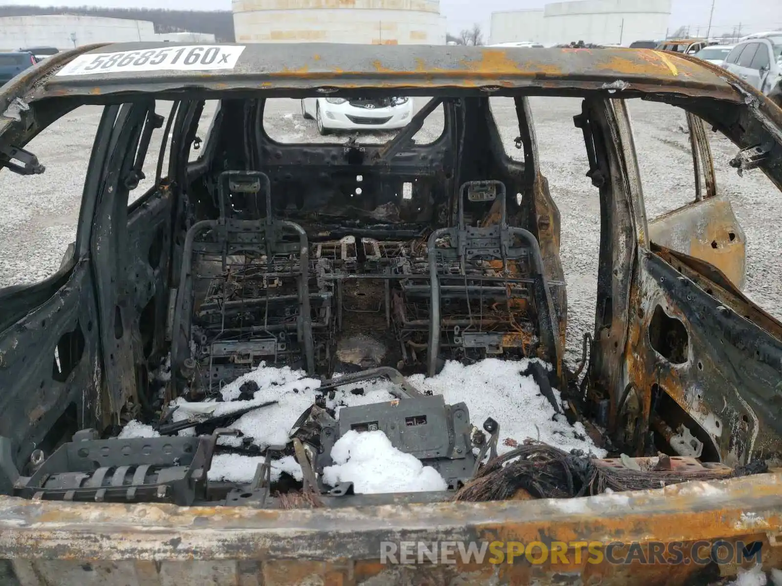 9 Photograph of a damaged car JTJBM7FX6K5239940 LEXUS GX 2019