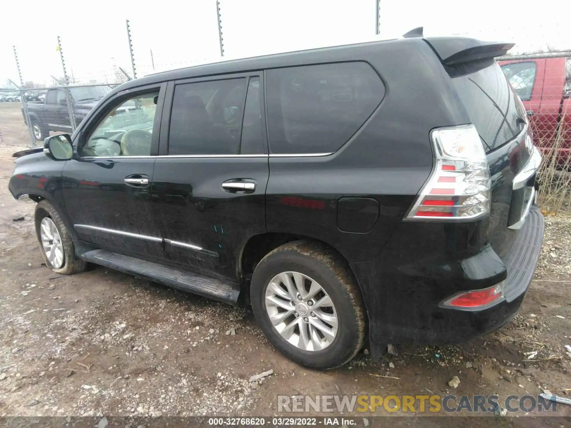 3 Photograph of a damaged car JTJBM7FX7K5211998 LEXUS GX 2019