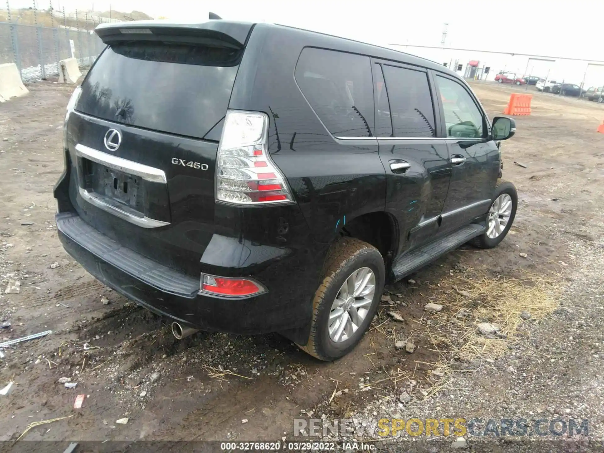 4 Photograph of a damaged car JTJBM7FX7K5211998 LEXUS GX 2019