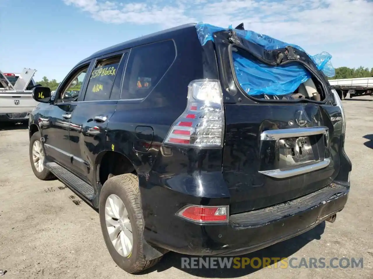 3 Photograph of a damaged car JTJBM7FX7K5216022 LEXUS GX 2019