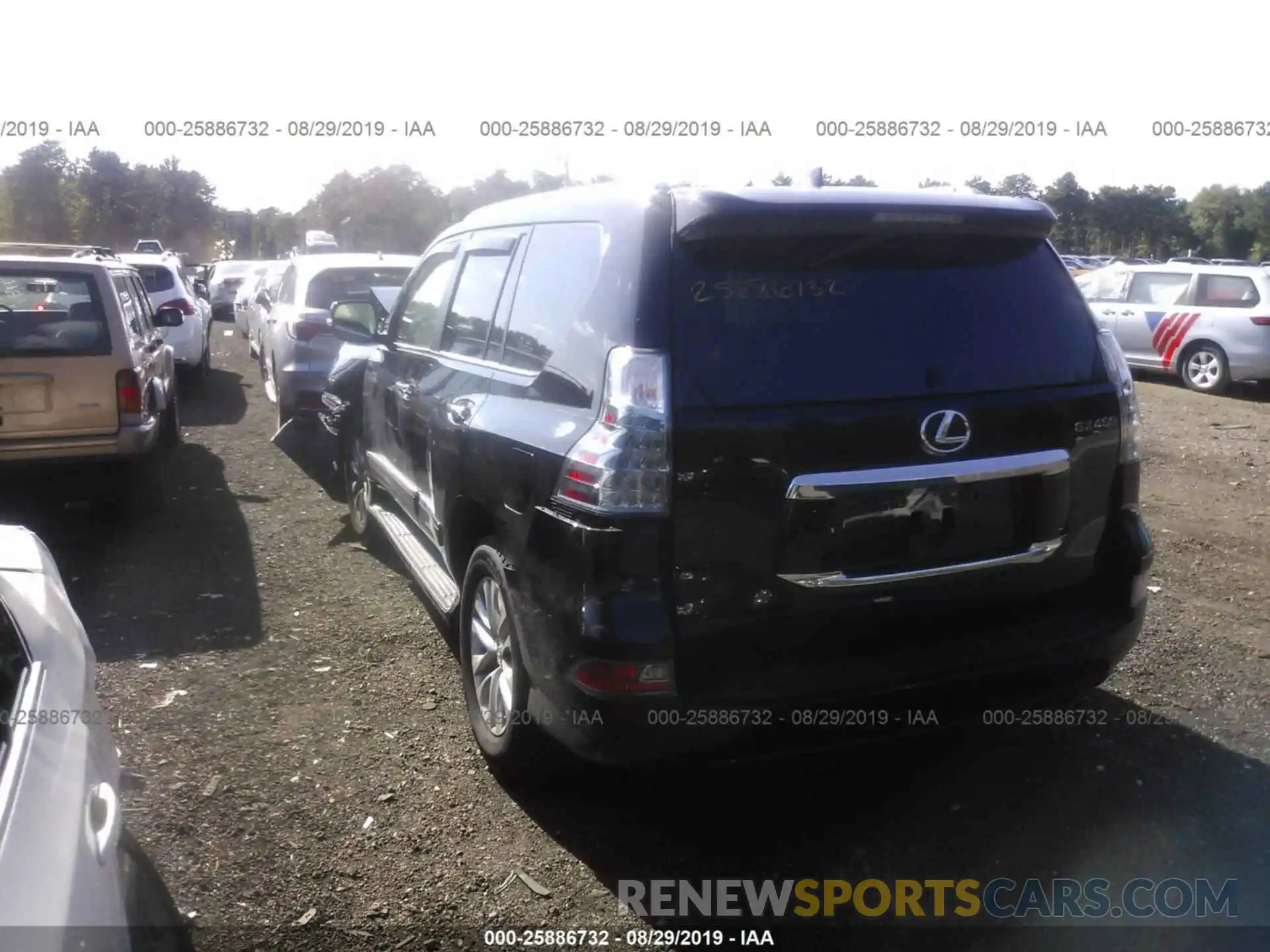 3 Photograph of a damaged car JTJBM7FX7K5219759 LEXUS GX 2019