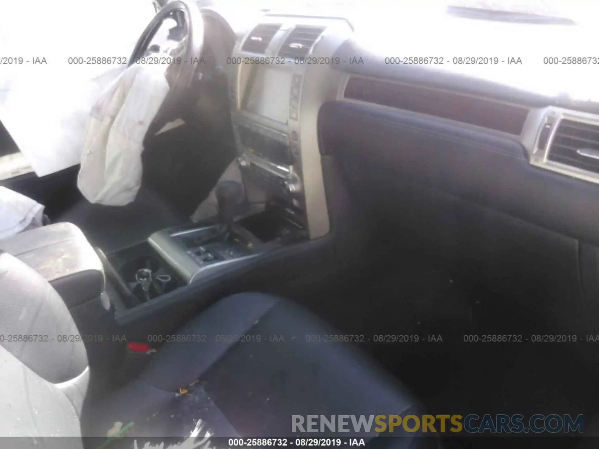 5 Photograph of a damaged car JTJBM7FX7K5219759 LEXUS GX 2019