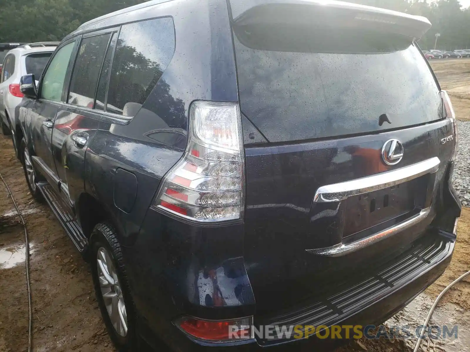 3 Photograph of a damaged car JTJBM7FX7K5221253 LEXUS GX 2019