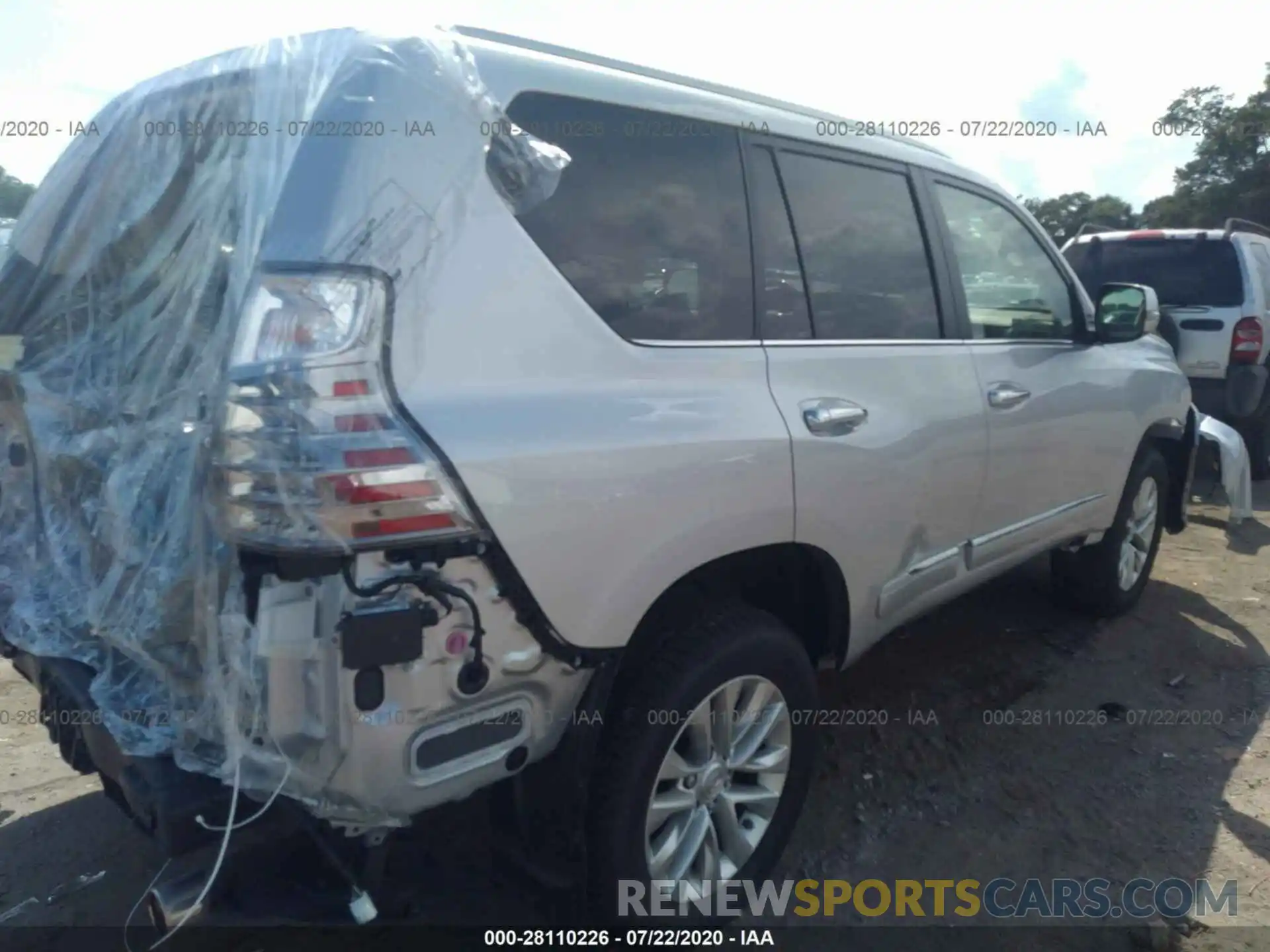 4 Фотография поврежденного автомобиля JTJBM7FX7K5229255 LEXUS GX 2019