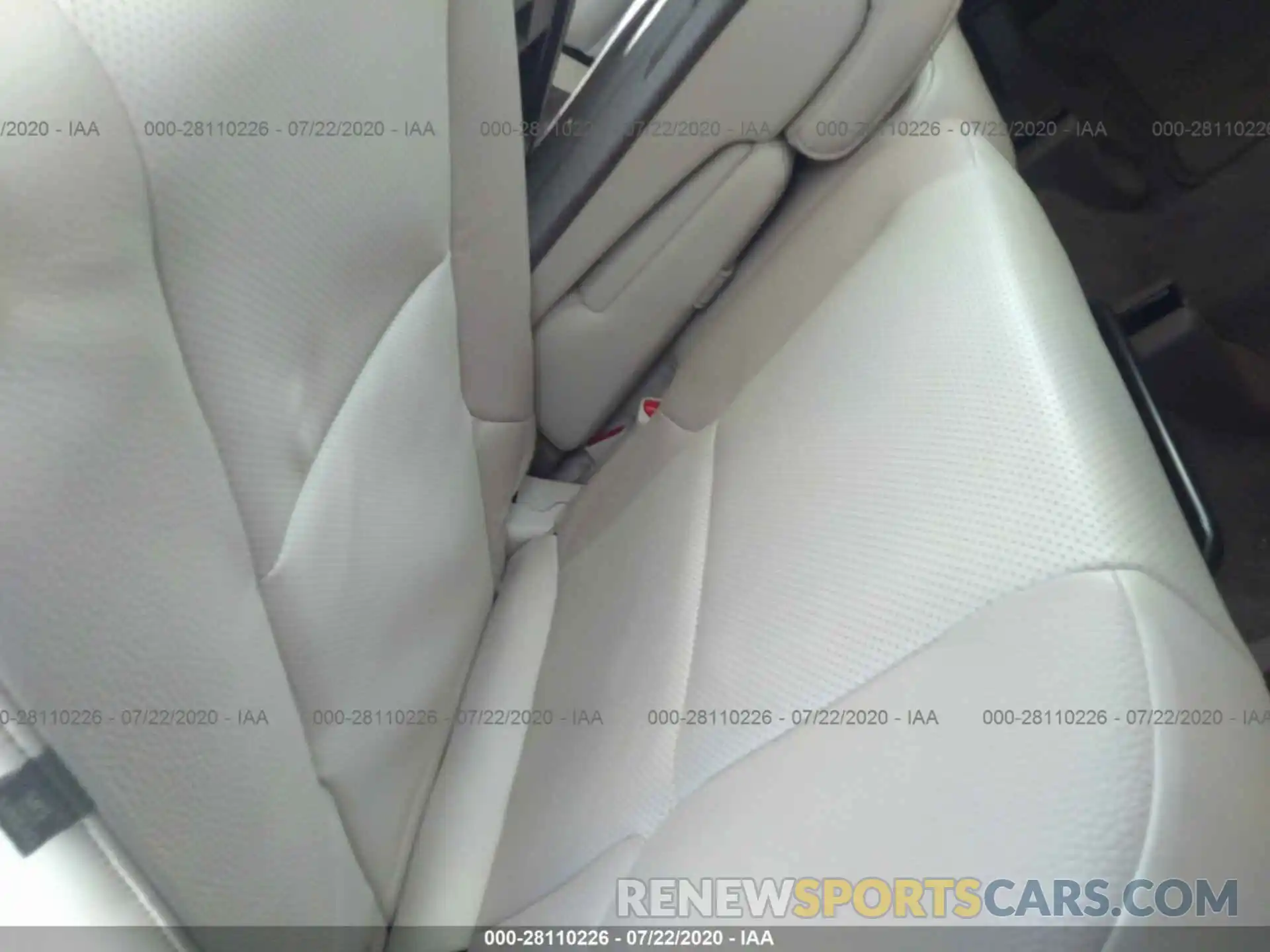 8 Photograph of a damaged car JTJBM7FX7K5229255 LEXUS GX 2019