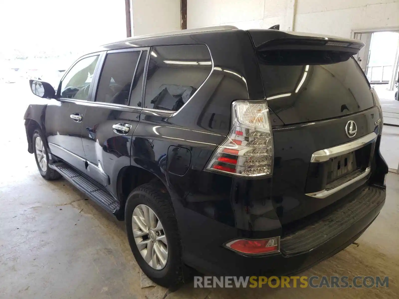 3 Photograph of a damaged car JTJBM7FX7K5231779 LEXUS GX 2019