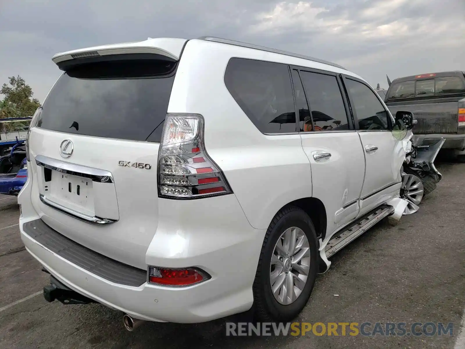 4 Фотография поврежденного автомобиля JTJBM7FX8K5219432 LEXUS GX 2019