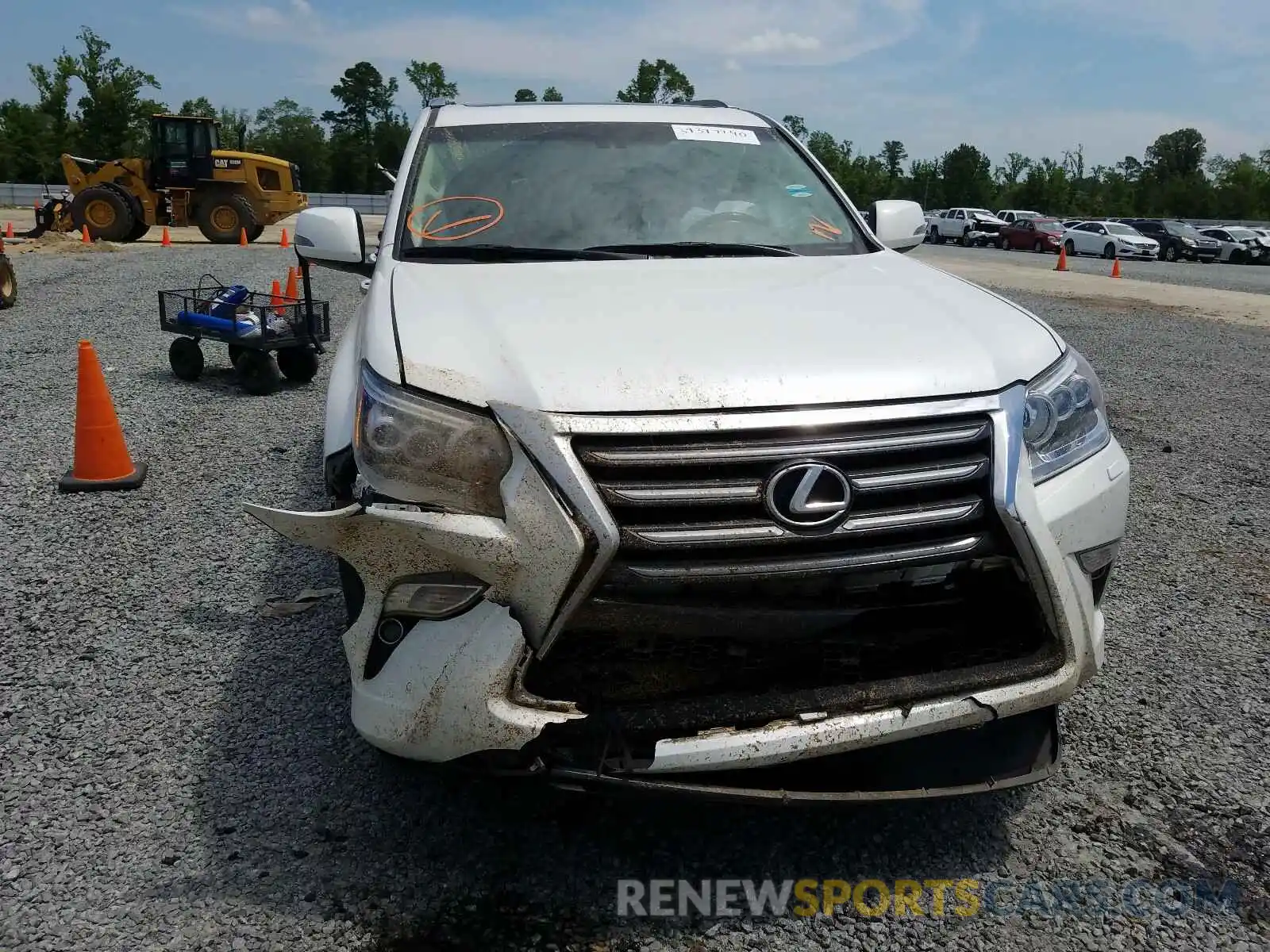 9 Photograph of a damaged car JTJBM7FX8K5219947 LEXUS GX 2019