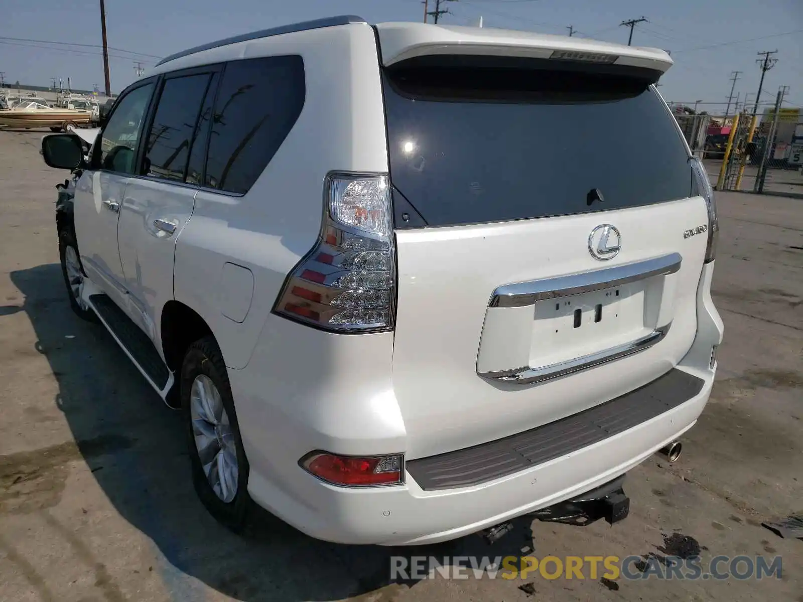 3 Фотография поврежденного автомобиля JTJBM7FX8K5225411 LEXUS GX 2019