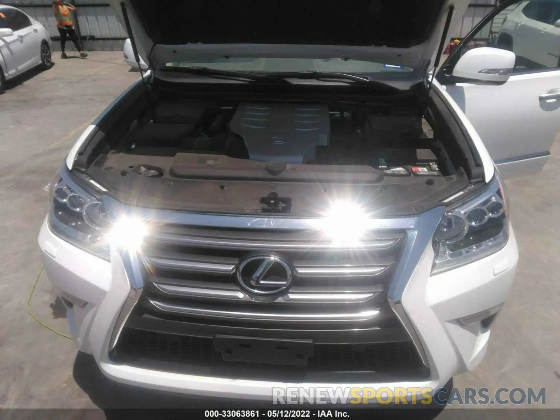 10 Photograph of a damaged car JTJBM7FX8K5230771 LEXUS GX 2019