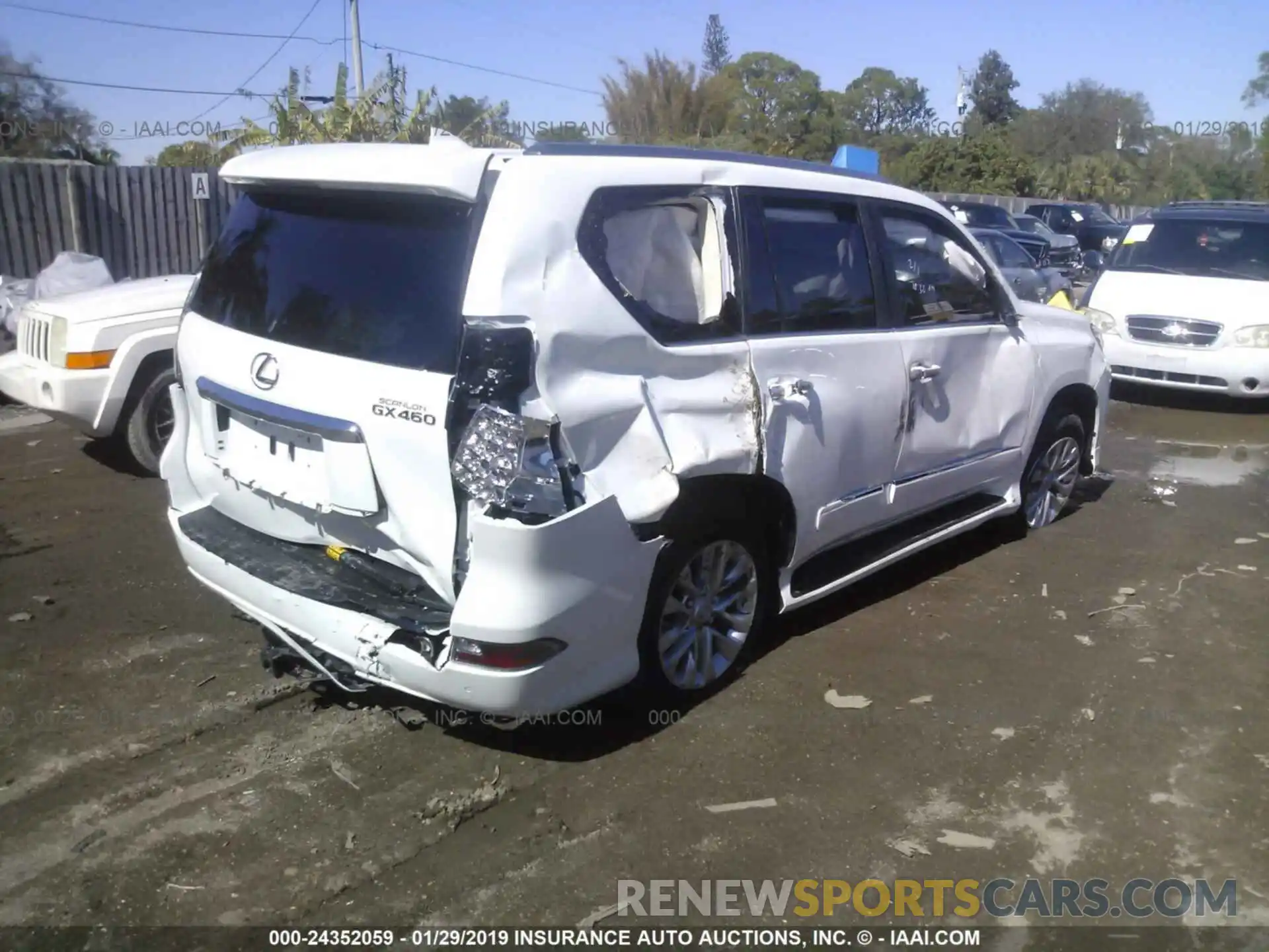 4 Photograph of a damaged car JTJBM7FX9K5212246 LEXUS GX 2019