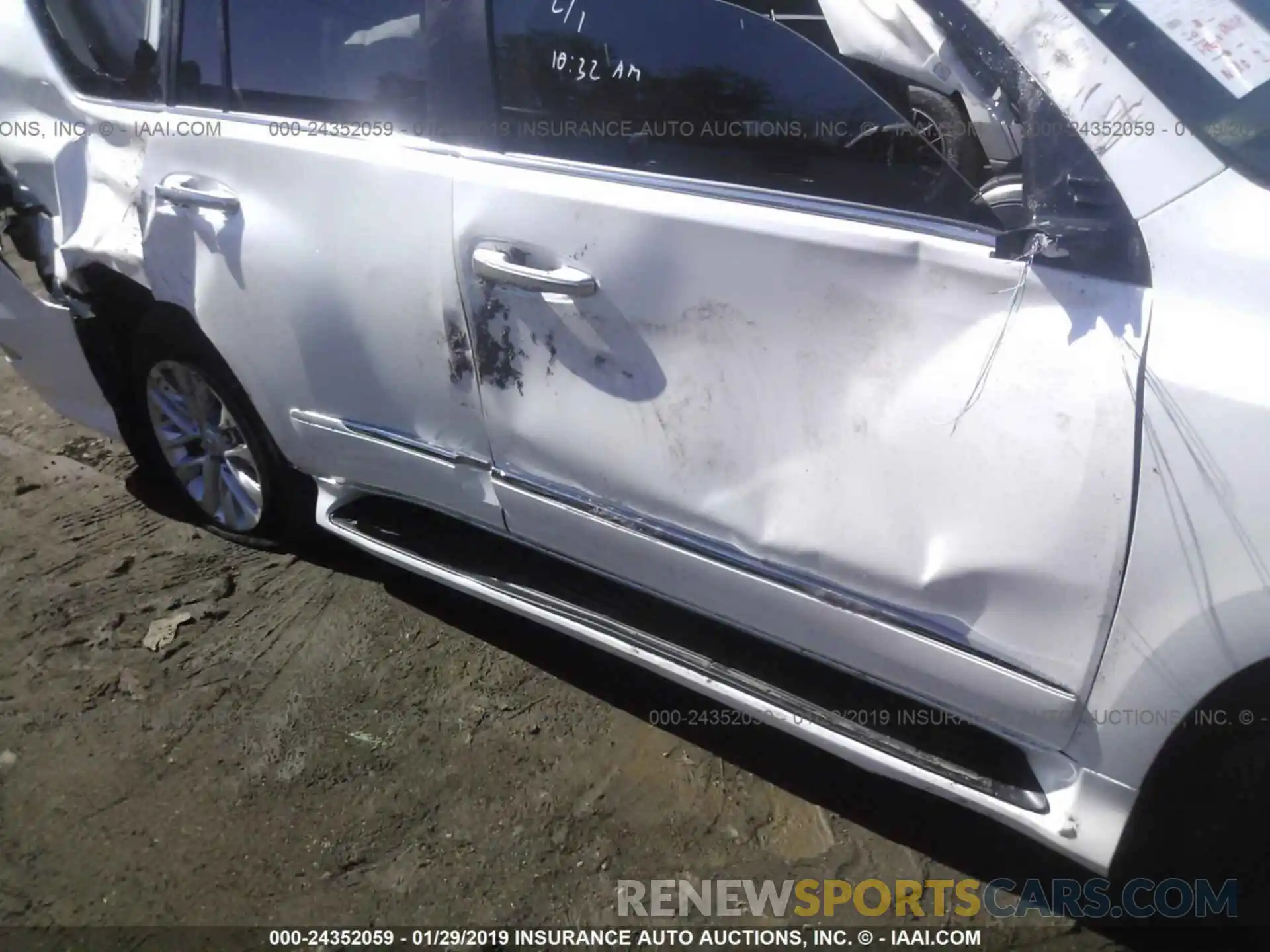 6 Photograph of a damaged car JTJBM7FX9K5212246 LEXUS GX 2019
