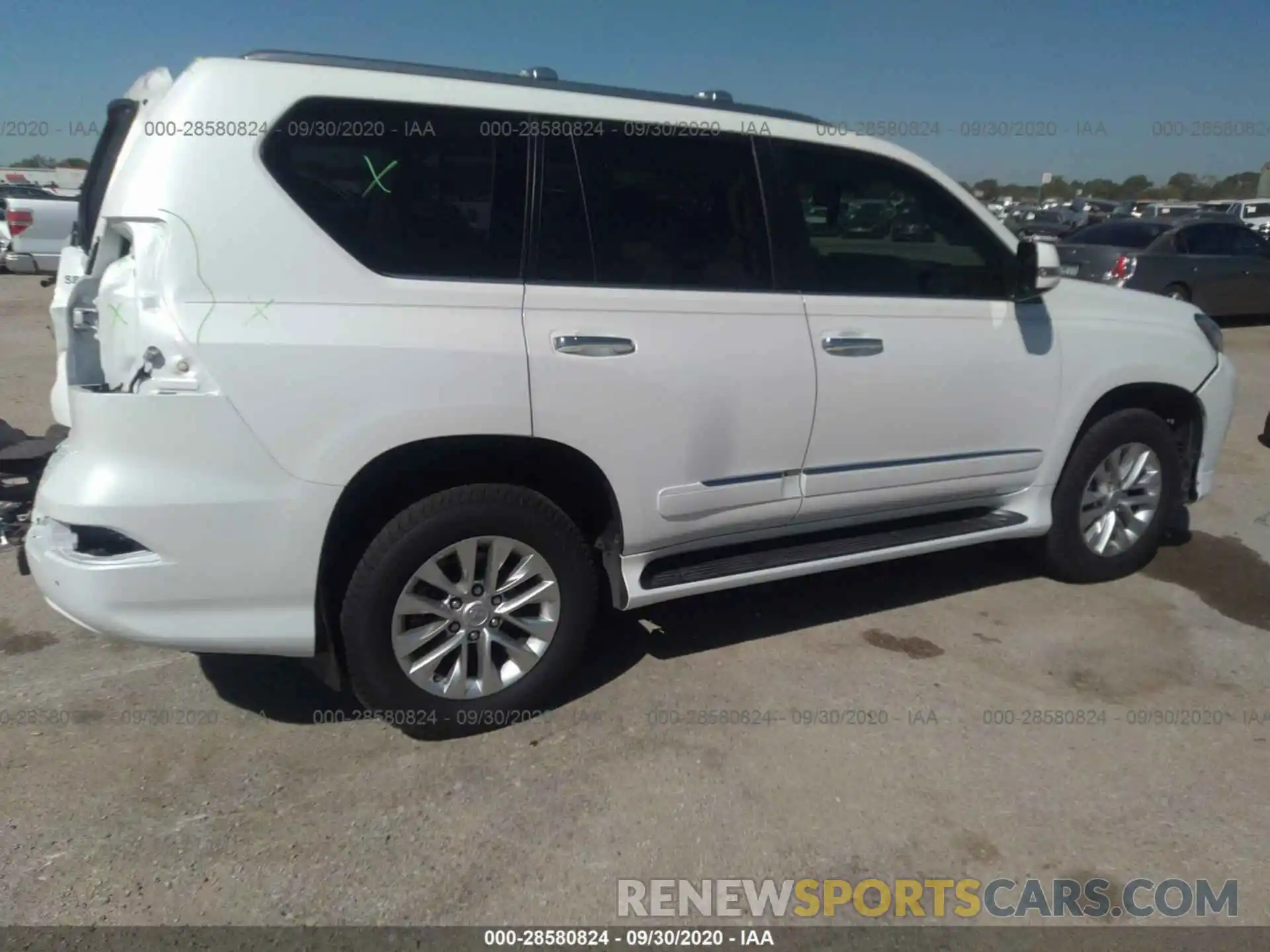 4 Photograph of a damaged car JTJBM7FX9K5212716 LEXUS GX 2019