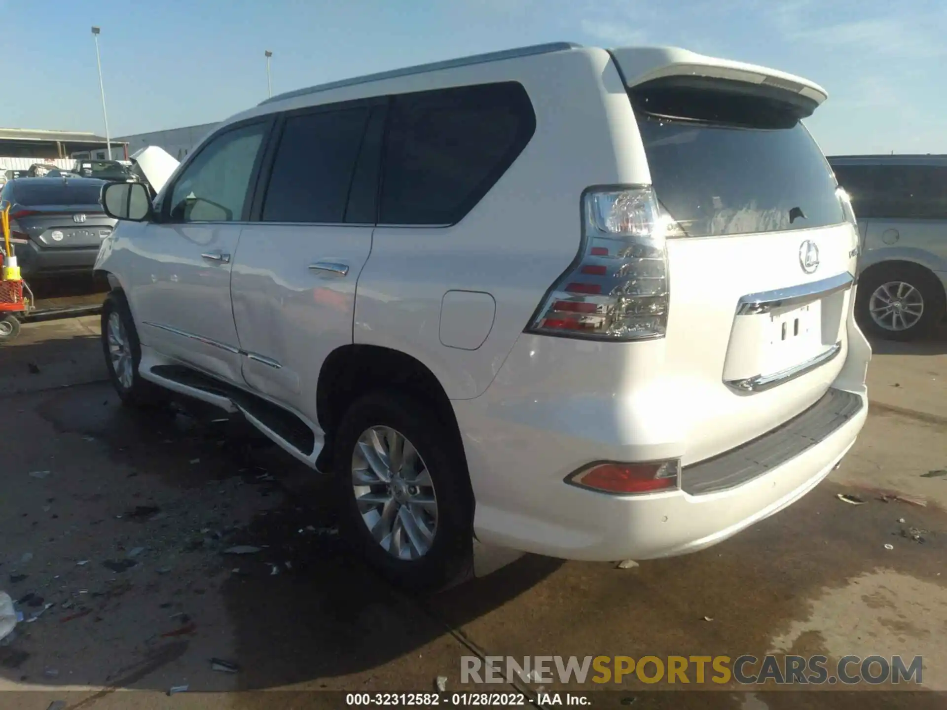 3 Photograph of a damaged car JTJBM7FX9K5215180 LEXUS GX 2019