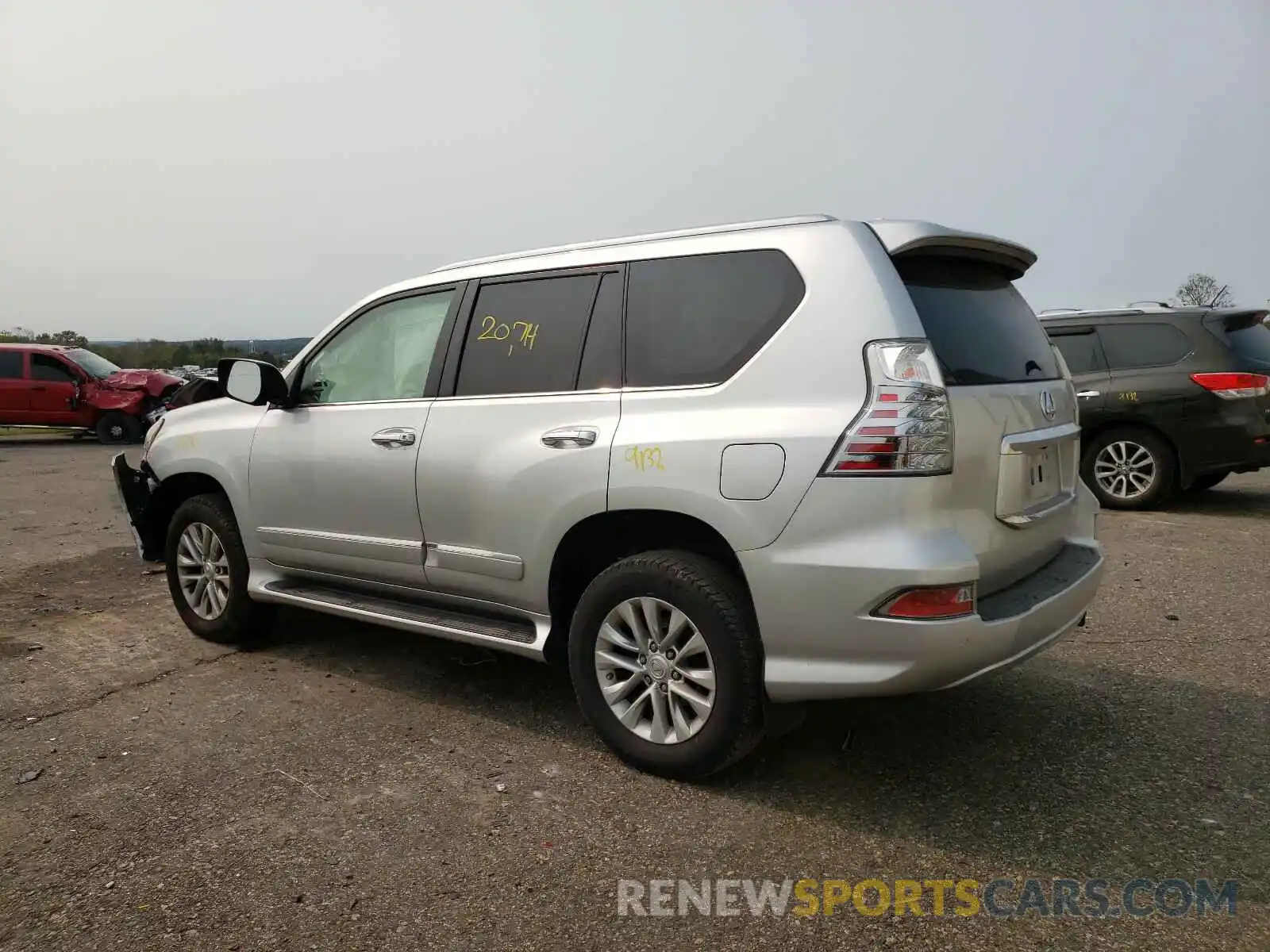 3 Фотография поврежденного автомобиля JTJBM7FX9K5218094 LEXUS GX 2019