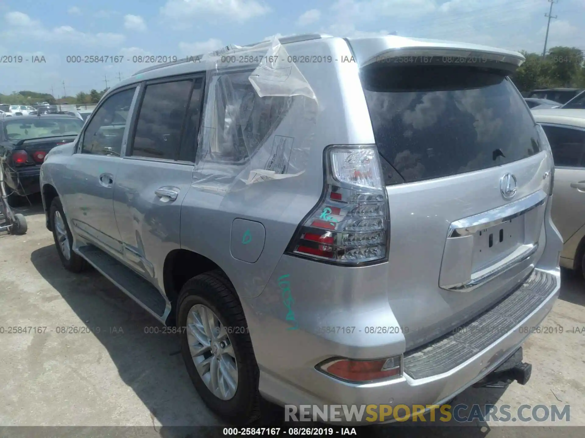 3 Photograph of a damaged car JTJBM7FX9K5221755 LEXUS GX 2019