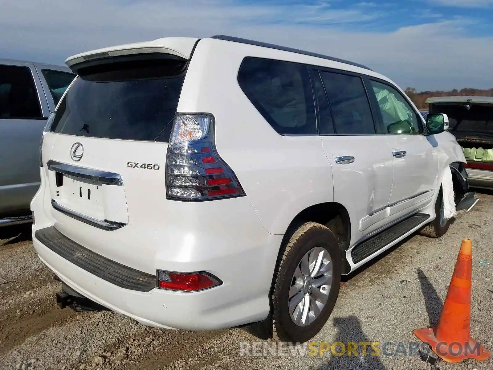 4 Фотография поврежденного автомобиля JTJBM7FX9K5224946 LEXUS GX 2019