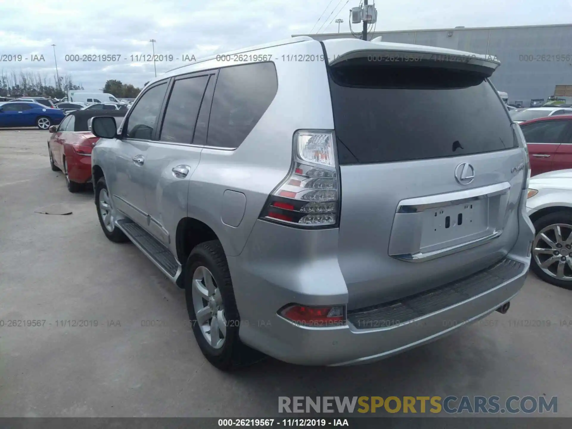 3 Фотография поврежденного автомобиля JTJBM7FXXK5220288 LEXUS GX 2019