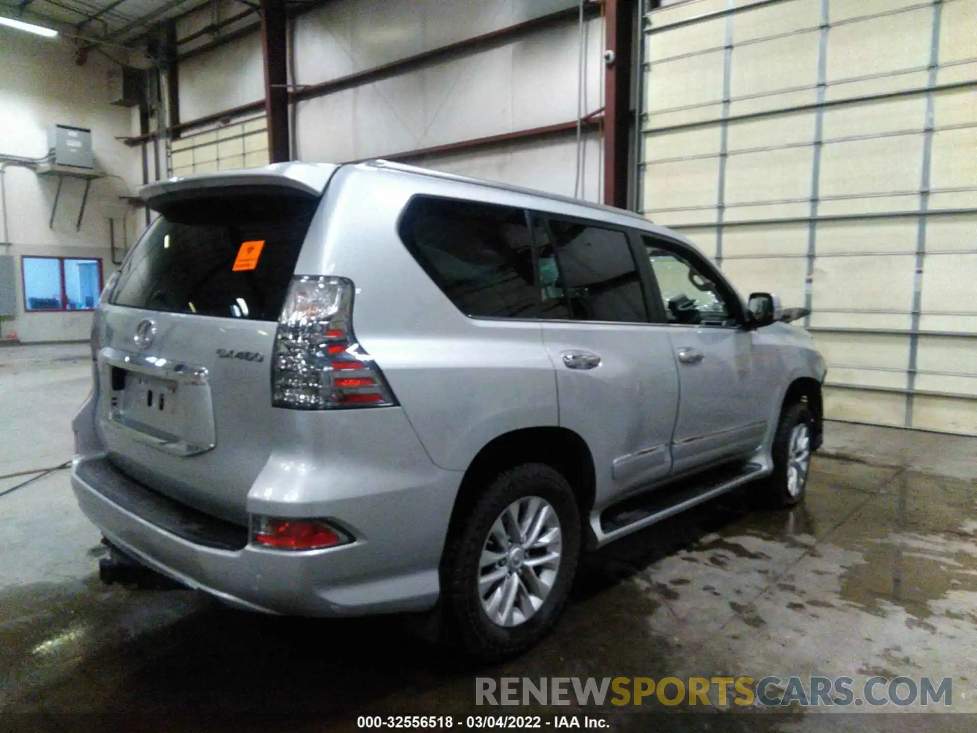 4 Photograph of a damaged car JTJBM7FXXK5221425 LEXUS GX 2019