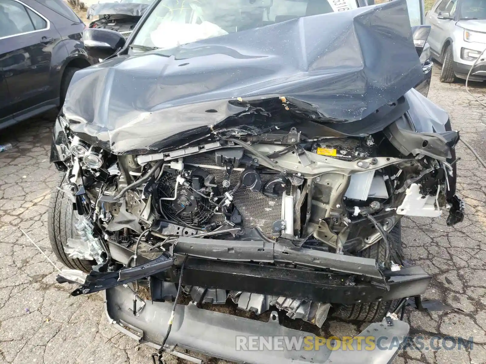 7 Photograph of a damaged car JTJBM7FXXK5222638 LEXUS GX 2019