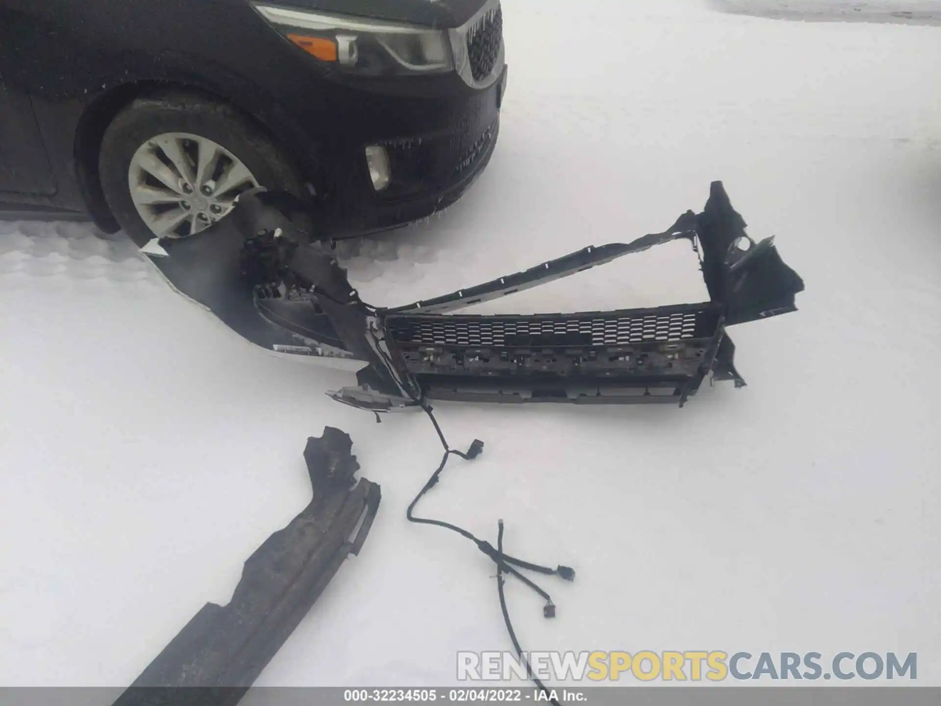 12 Photograph of a damaged car JTJBM7FXXK5225619 LEXUS GX 2019