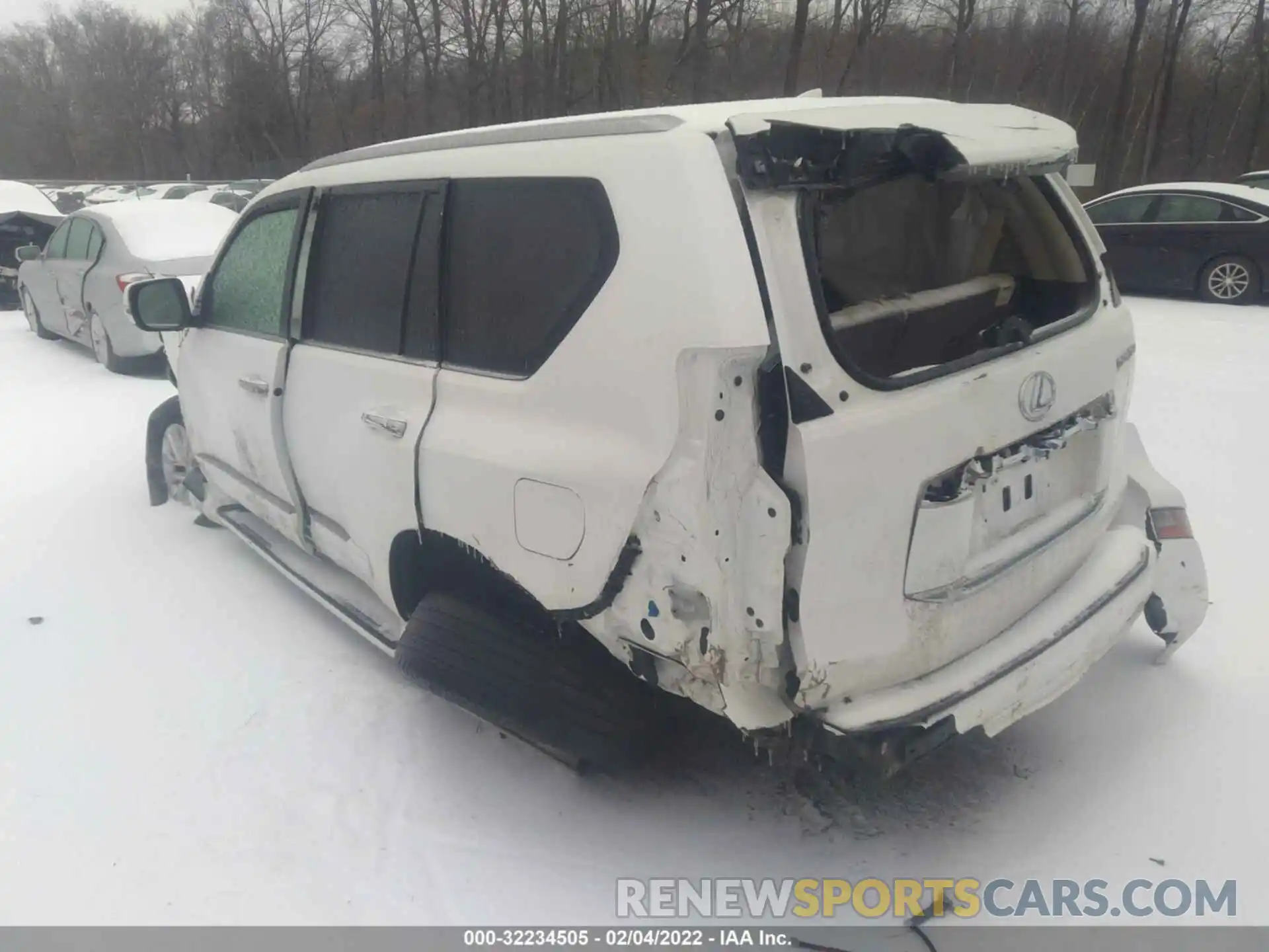 3 Photograph of a damaged car JTJBM7FXXK5225619 LEXUS GX 2019