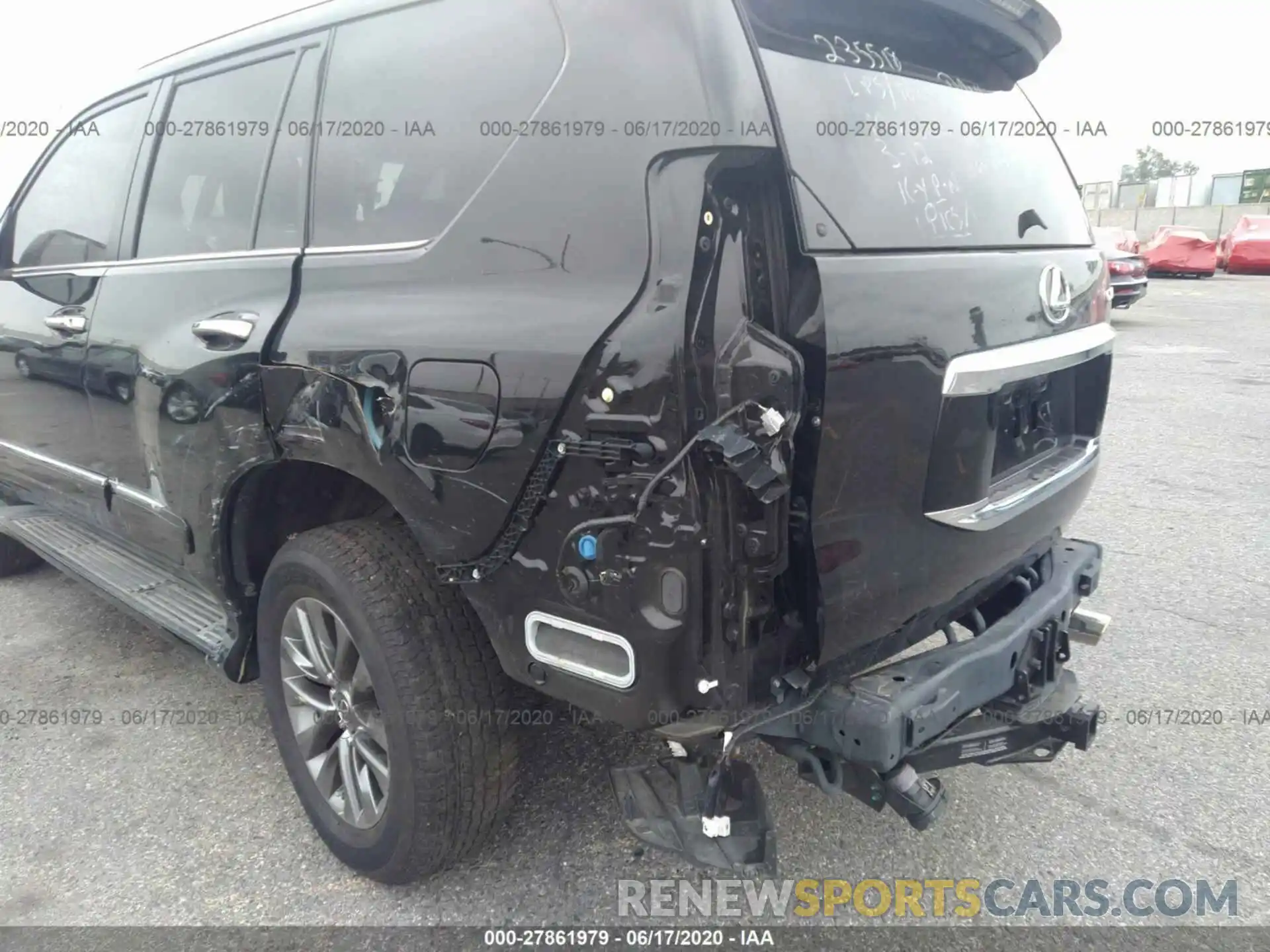 6 Photograph of a damaged car JTJBM7FXXK5235518 LEXUS GX 2019