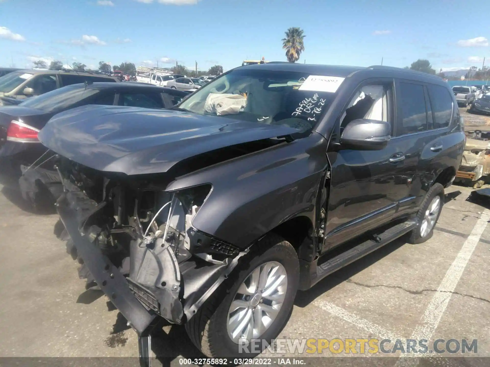 2 Photograph of a damaged car JTJBM7FXXK5236247 LEXUS GX 2019