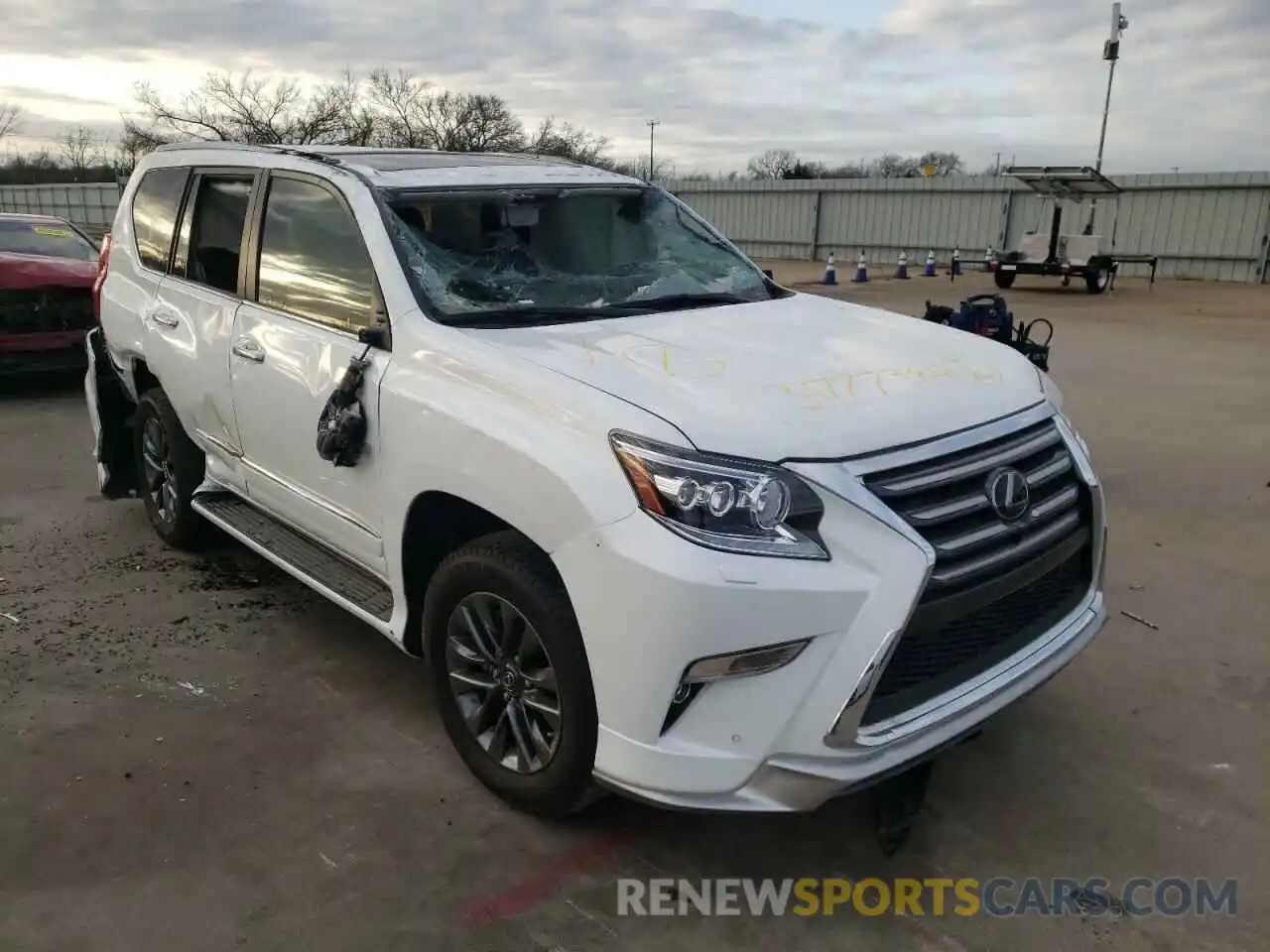 1 Photograph of a damaged car JTJJM7FX2K5221690 LEXUS GX 2019