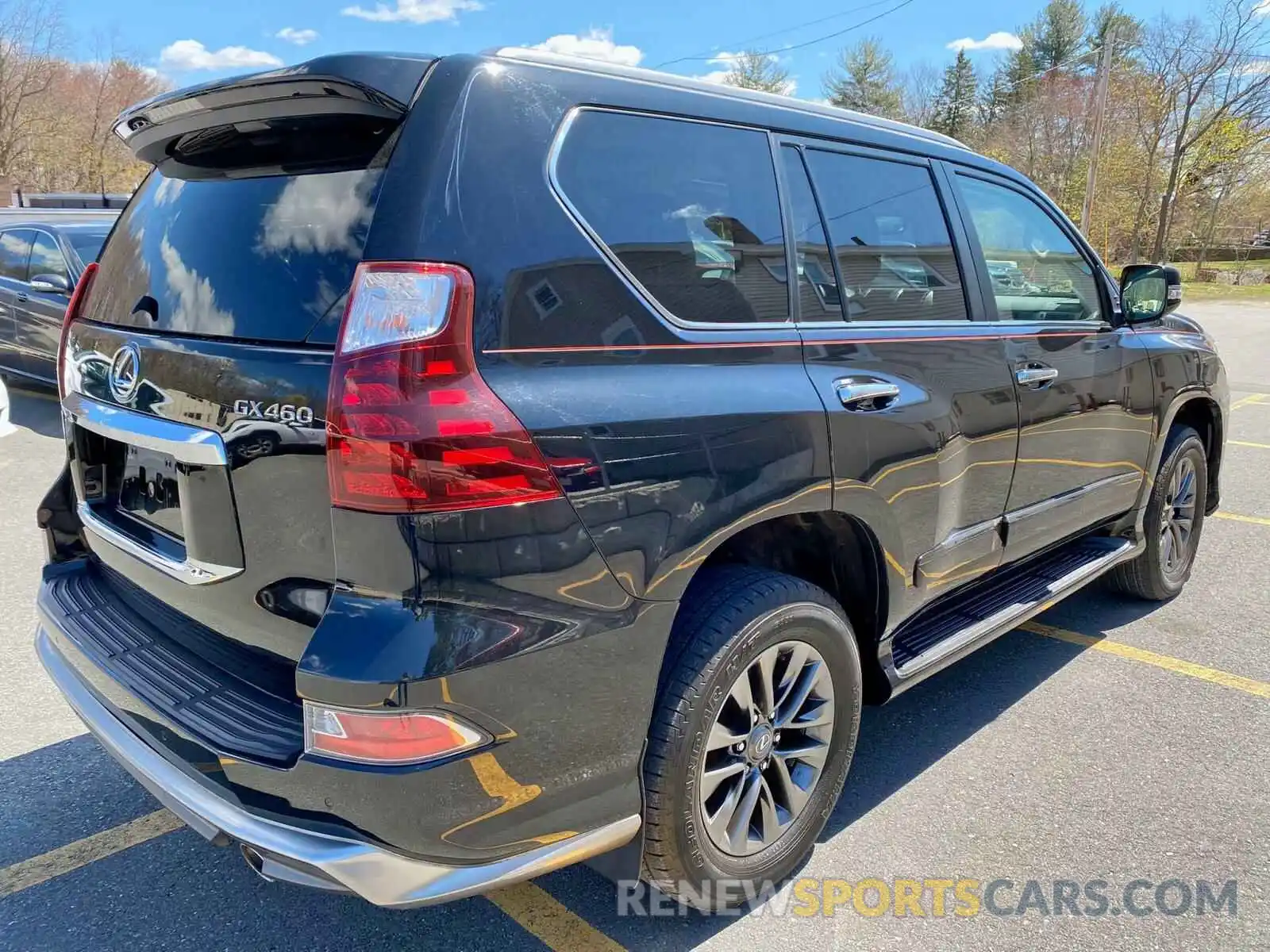 4 Photograph of a damaged car JTJJM7FX3K5214148 LEXUS GX 2019