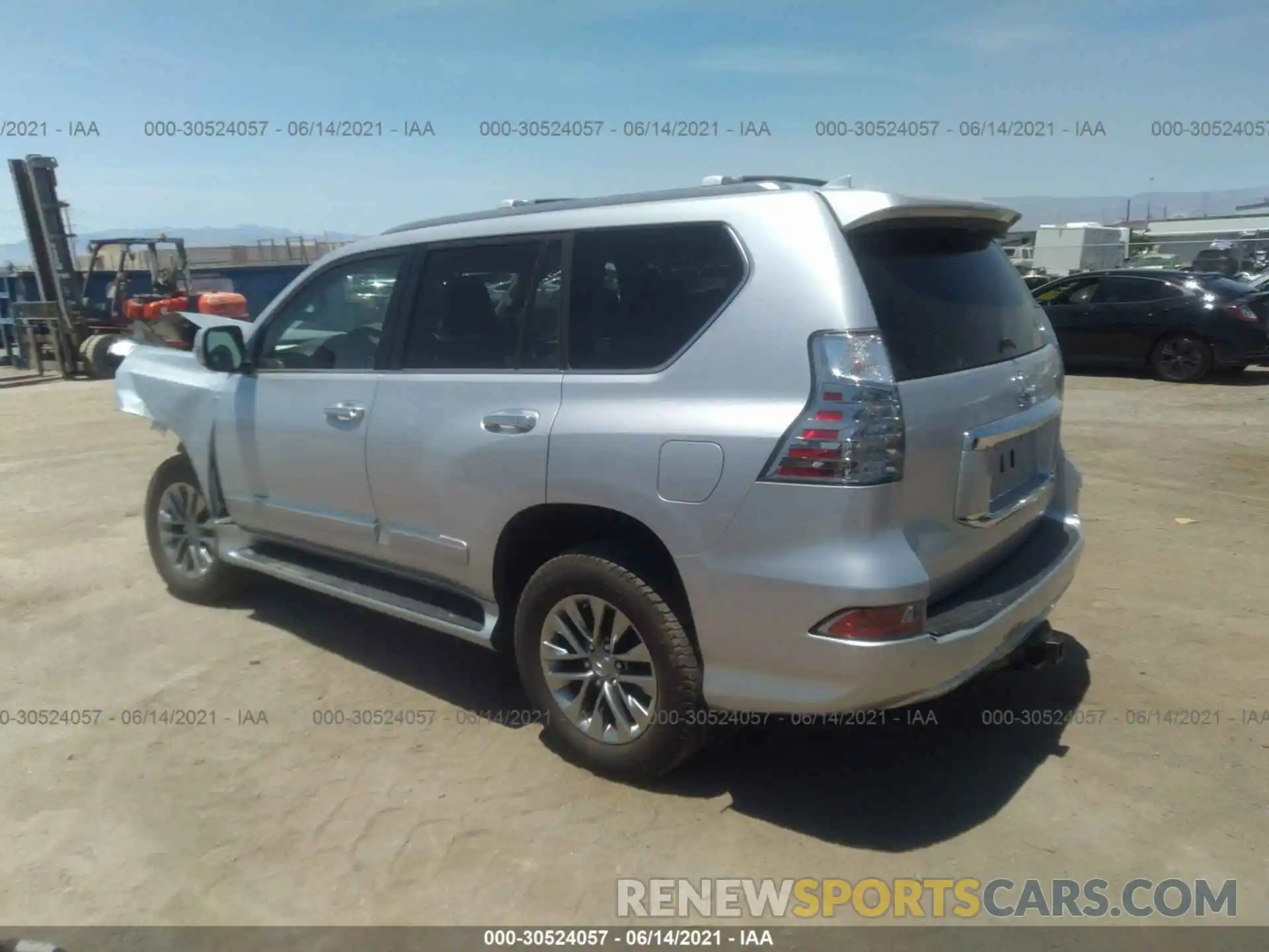 3 Фотография поврежденного автомобиля JTJJM7FX5K5212109 LEXUS GX 2019