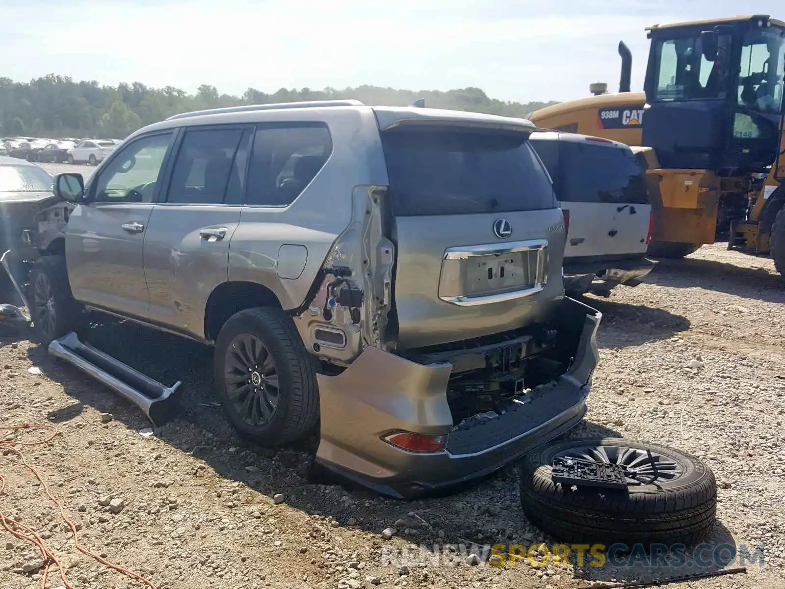 3 Photograph of a damaged car JTJAM7BX0L5245042 LEXUS GX 2020