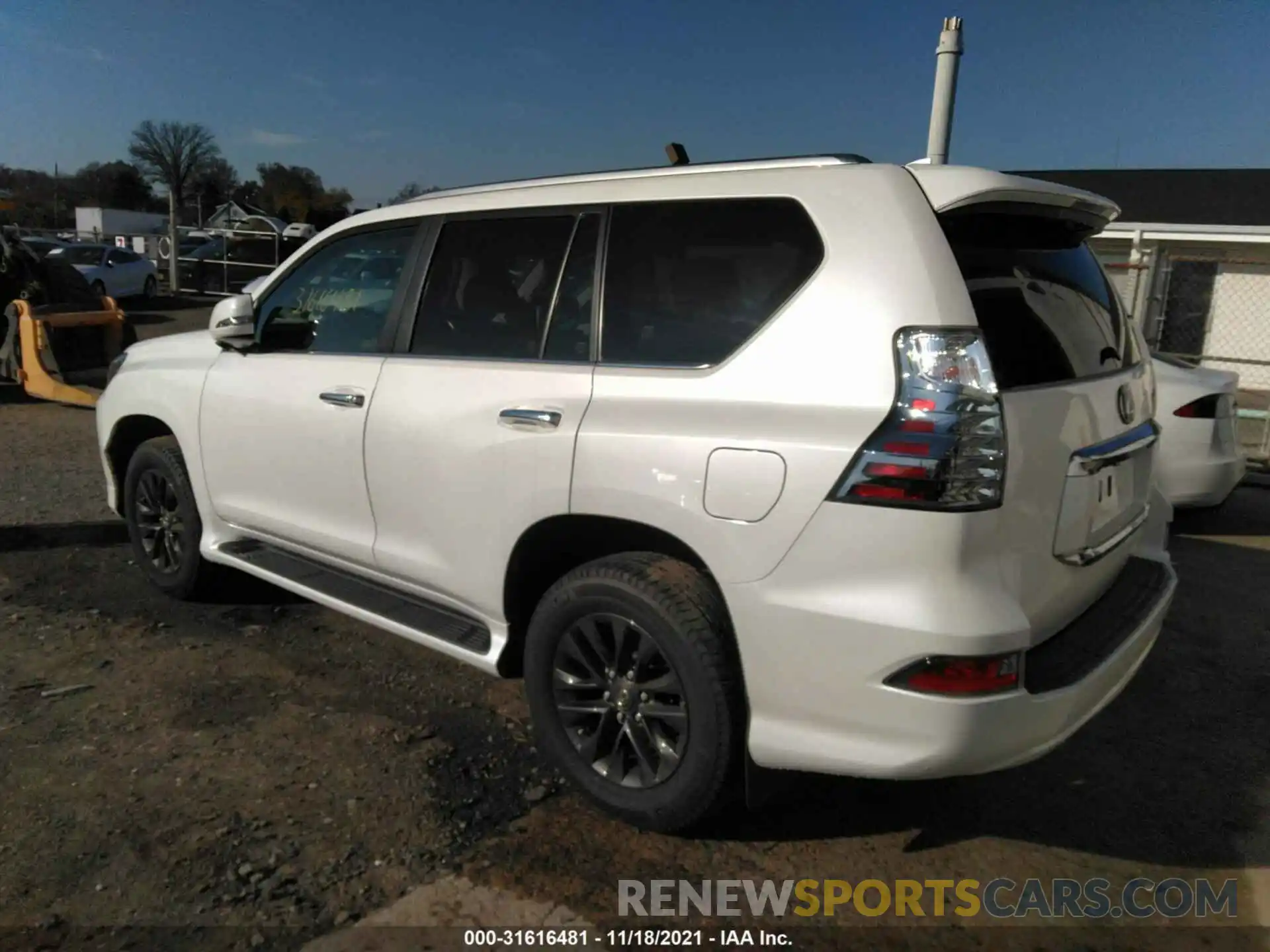 3 Photograph of a damaged car JTJAM7BX1L5247236 LEXUS GX 2020