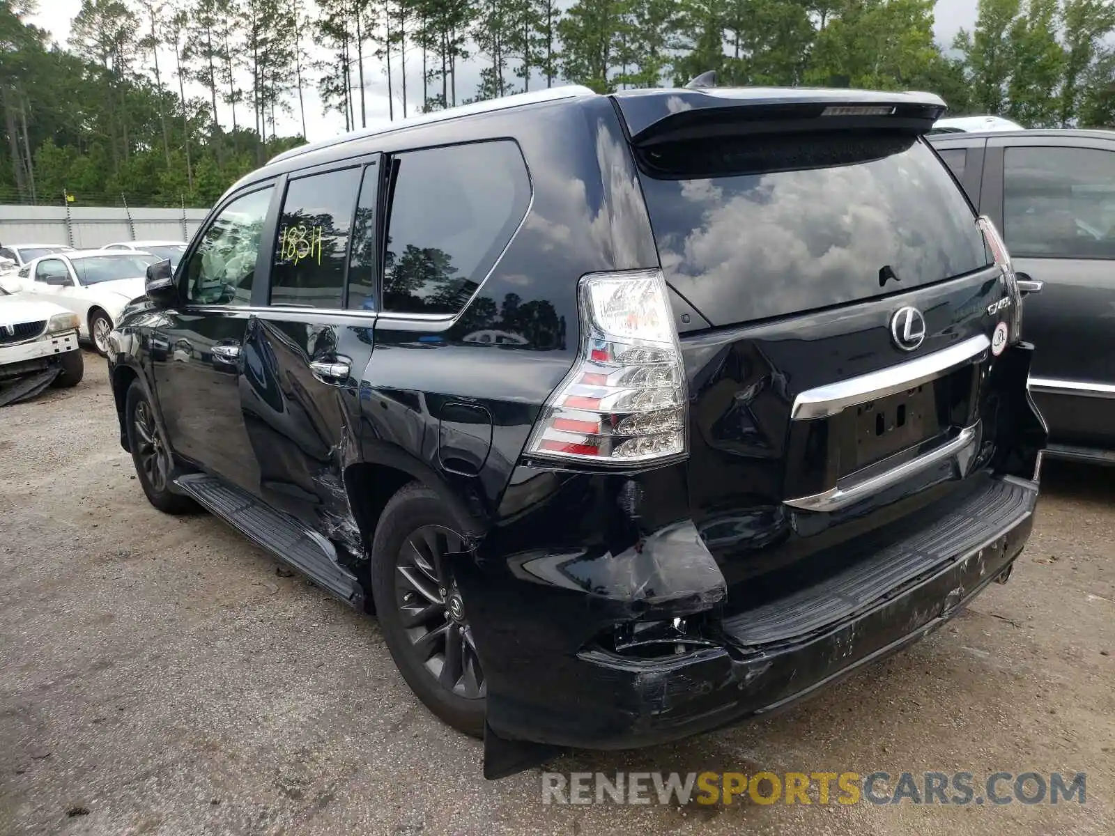 3 Photograph of a damaged car JTJAM7BX2L5248136 LEXUS GX 2020