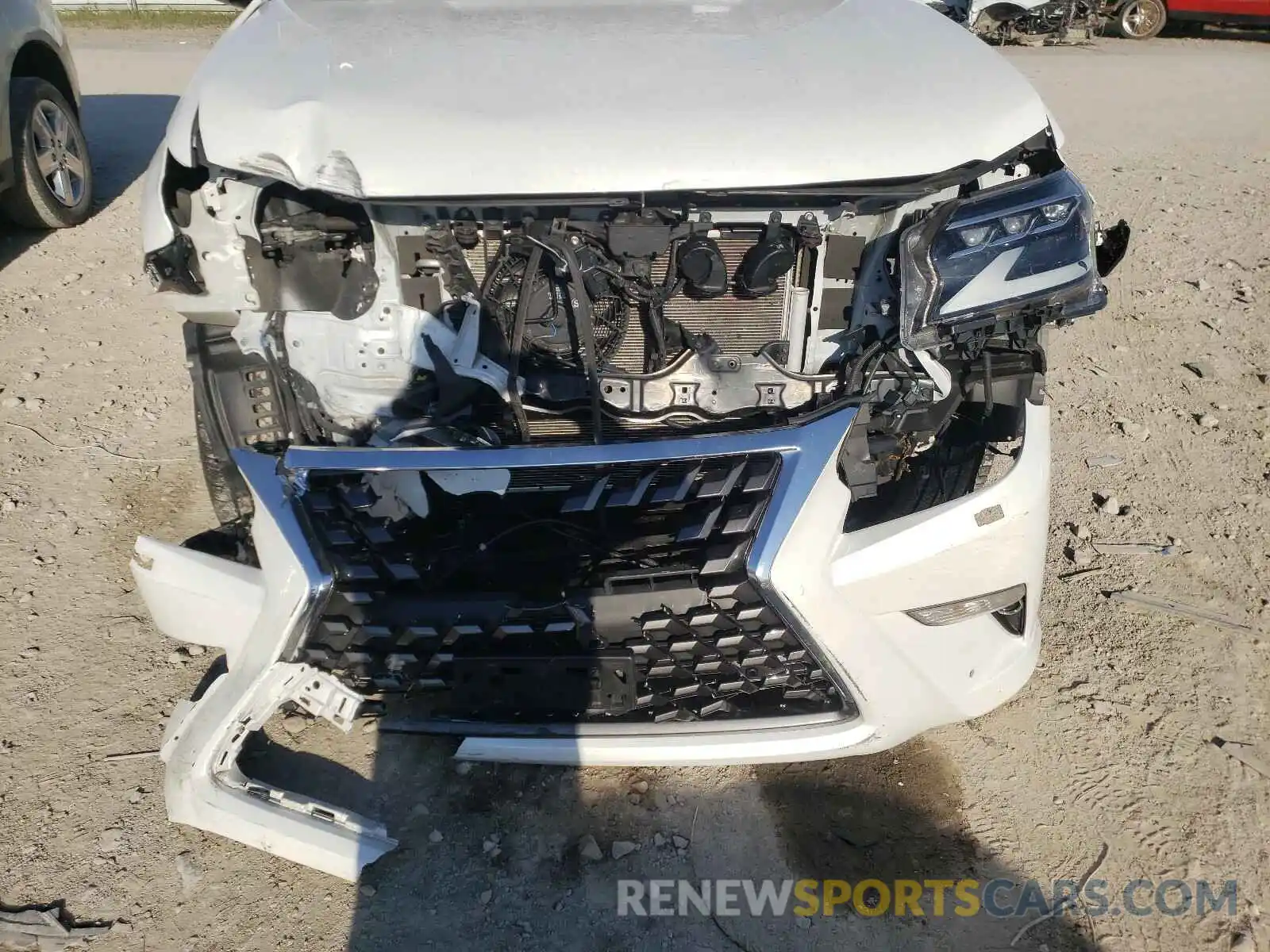 9 Фотография поврежденного автомобиля JTJAM7BX2L5249691 LEXUS GX 2020