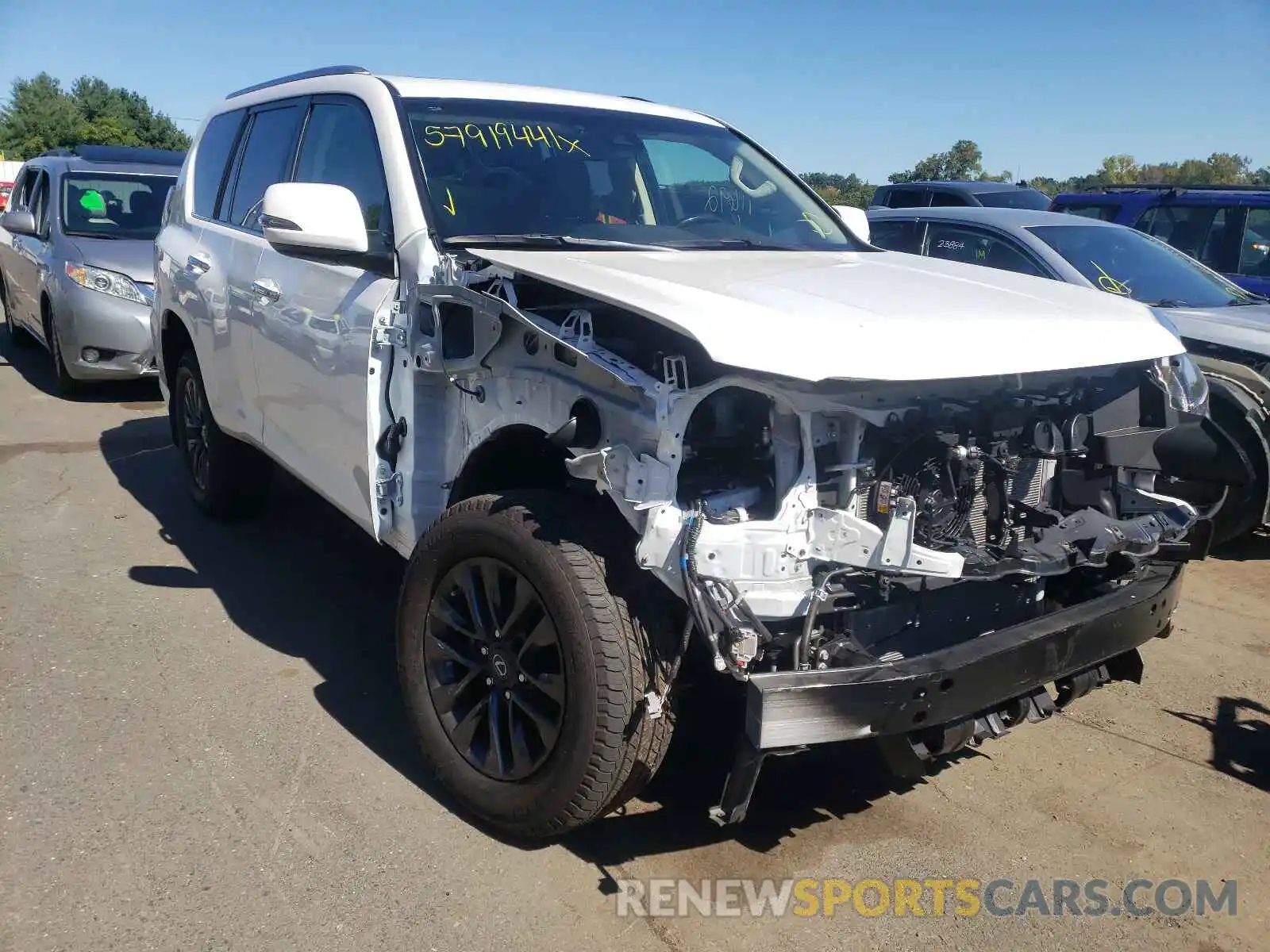 1 Photograph of a damaged car JTJAM7BX2L5251599 LEXUS GX 2020