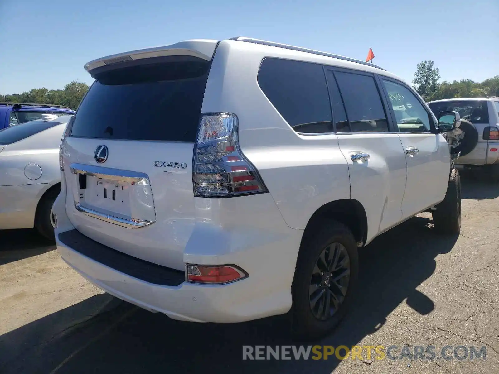 4 Photograph of a damaged car JTJAM7BX2L5251599 LEXUS GX 2020