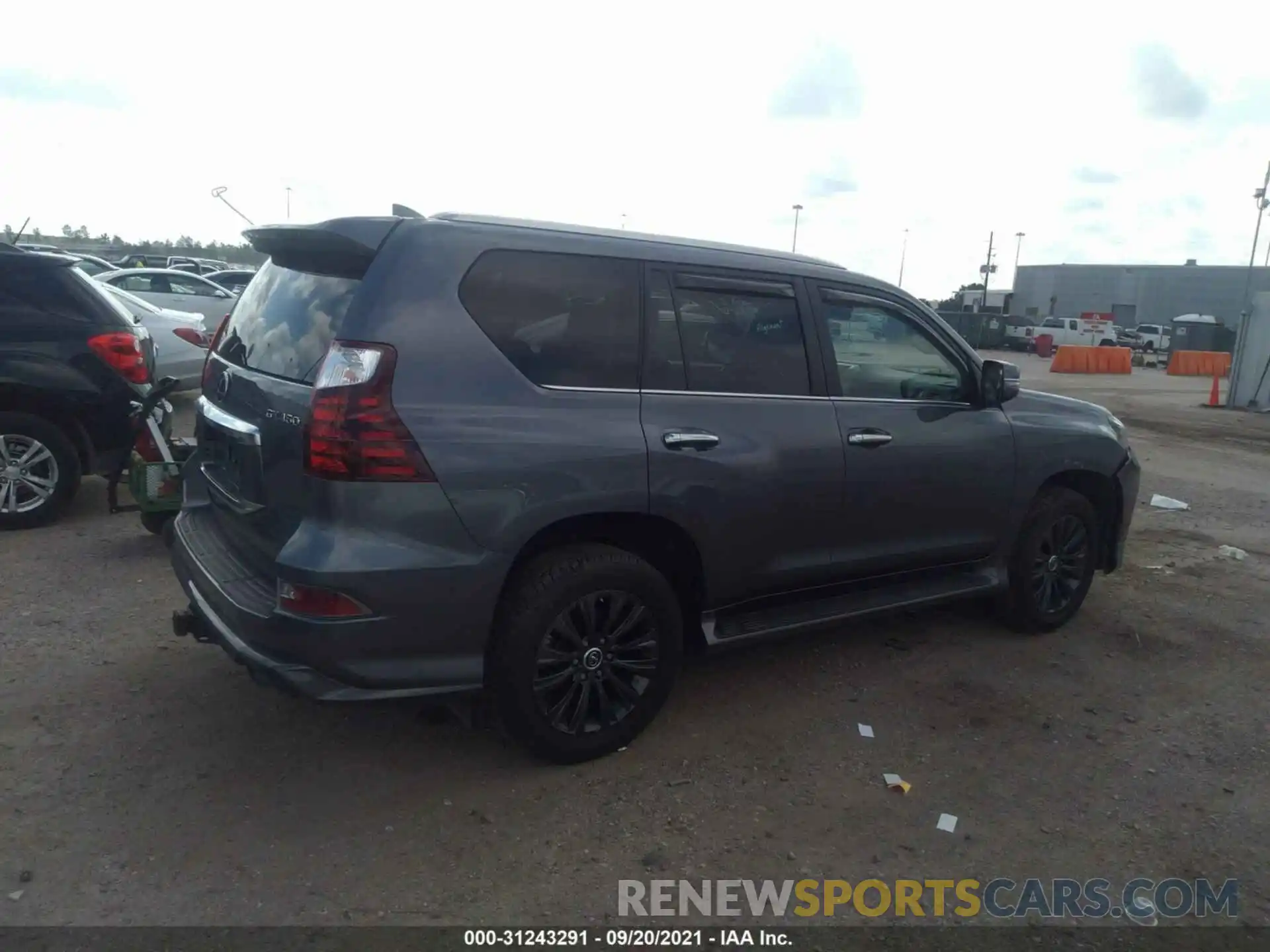 4 Photograph of a damaged car JTJAM7BX2L5262960 LEXUS GX 2020