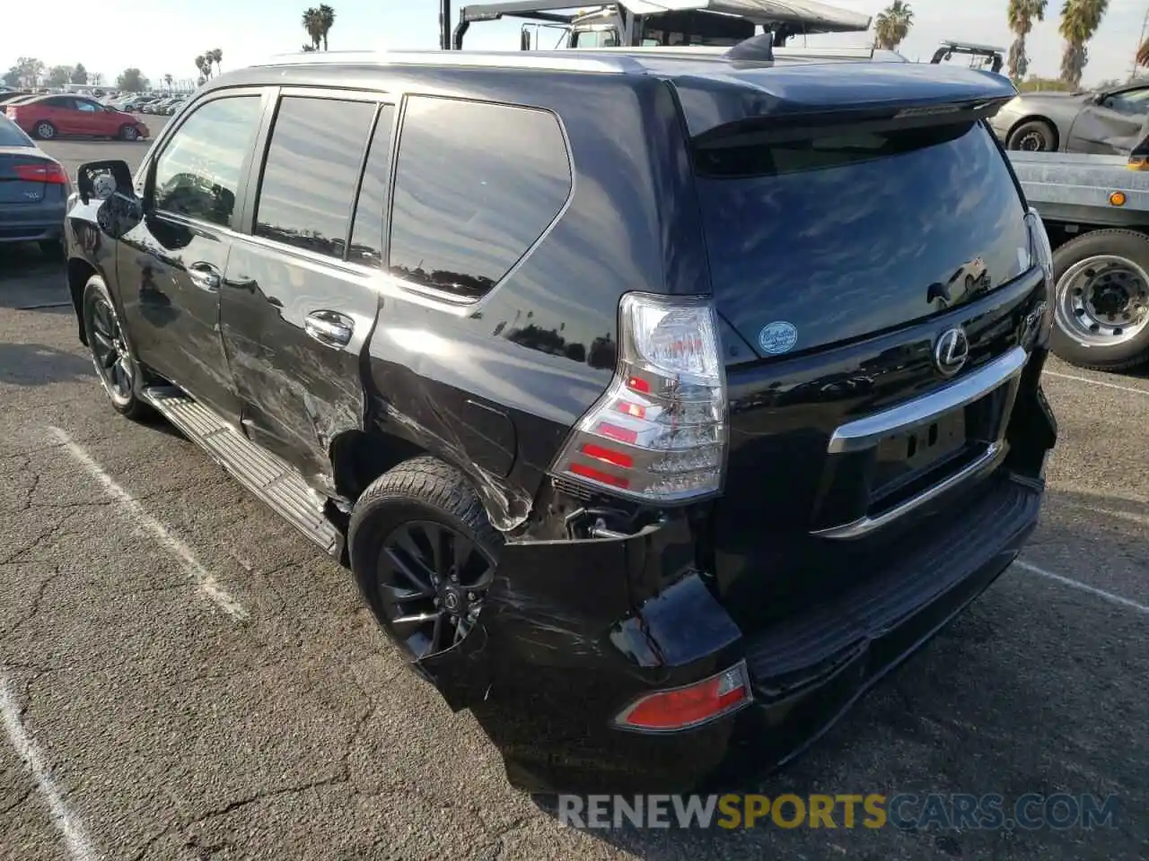 3 Photograph of a damaged car JTJAM7BX3L5246024 LEXUS GX 2020