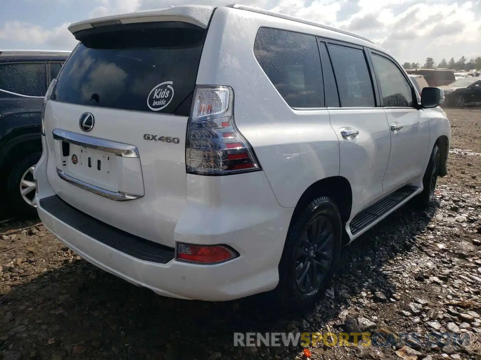 4 Photograph of a damaged car JTJAM7BX3L5253071 LEXUS GX 2020